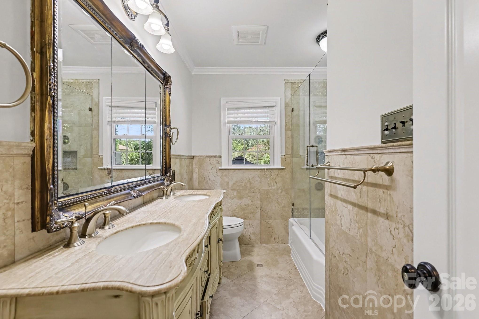 3846 Barclay Downs Drive — Charlotte