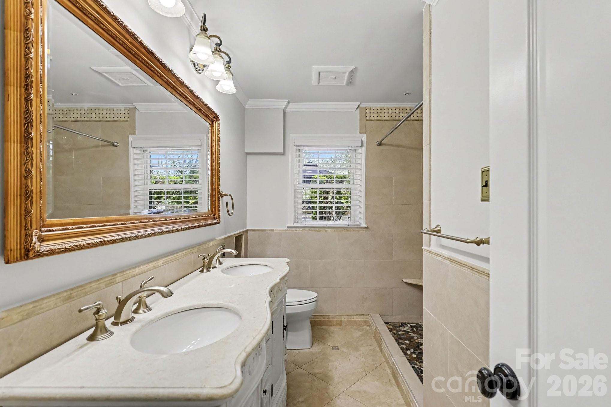 3846 Barclay Downs Drive — Charlotte
