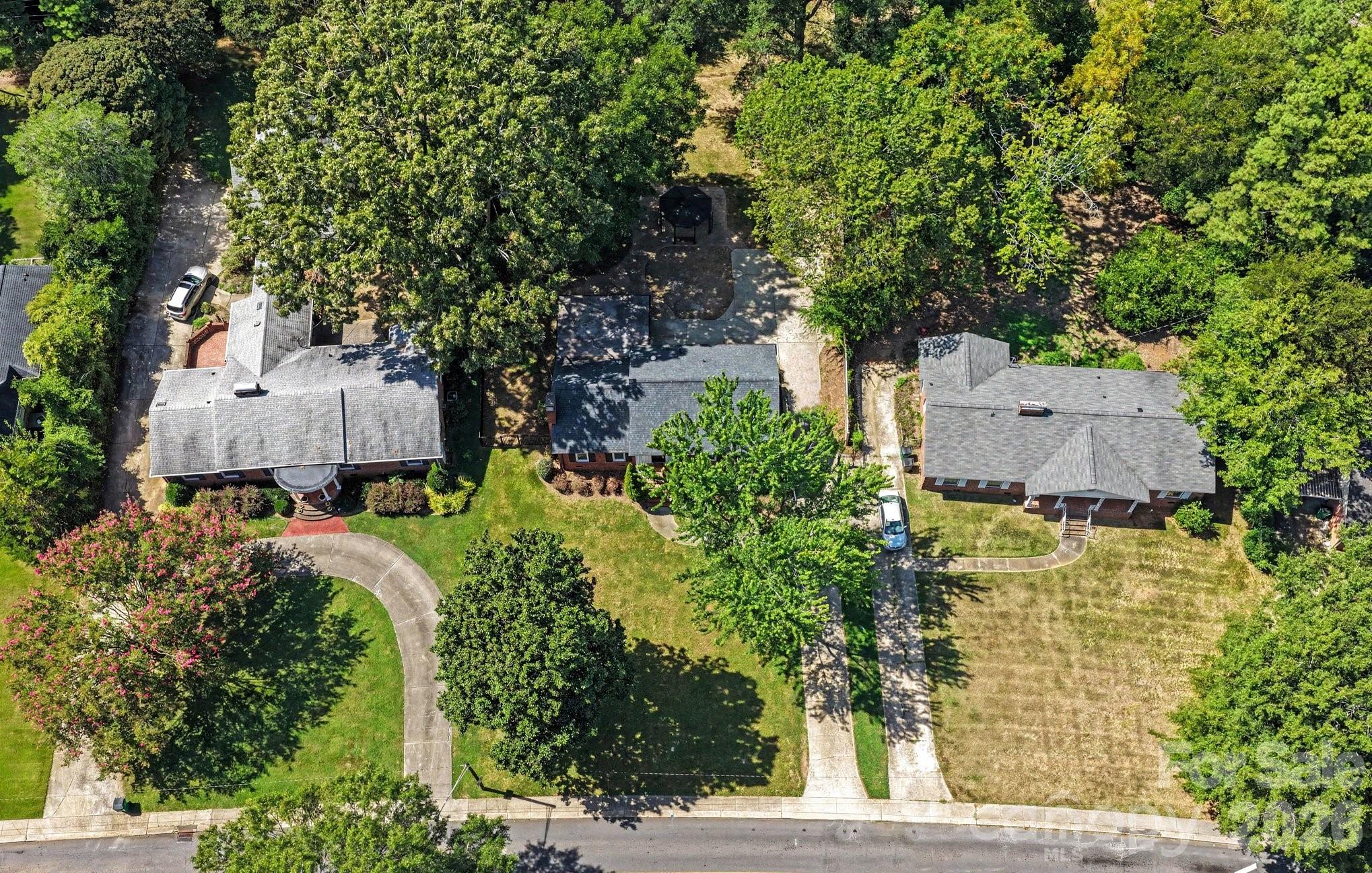 3846 Barclay Downs Drive — Charlotte