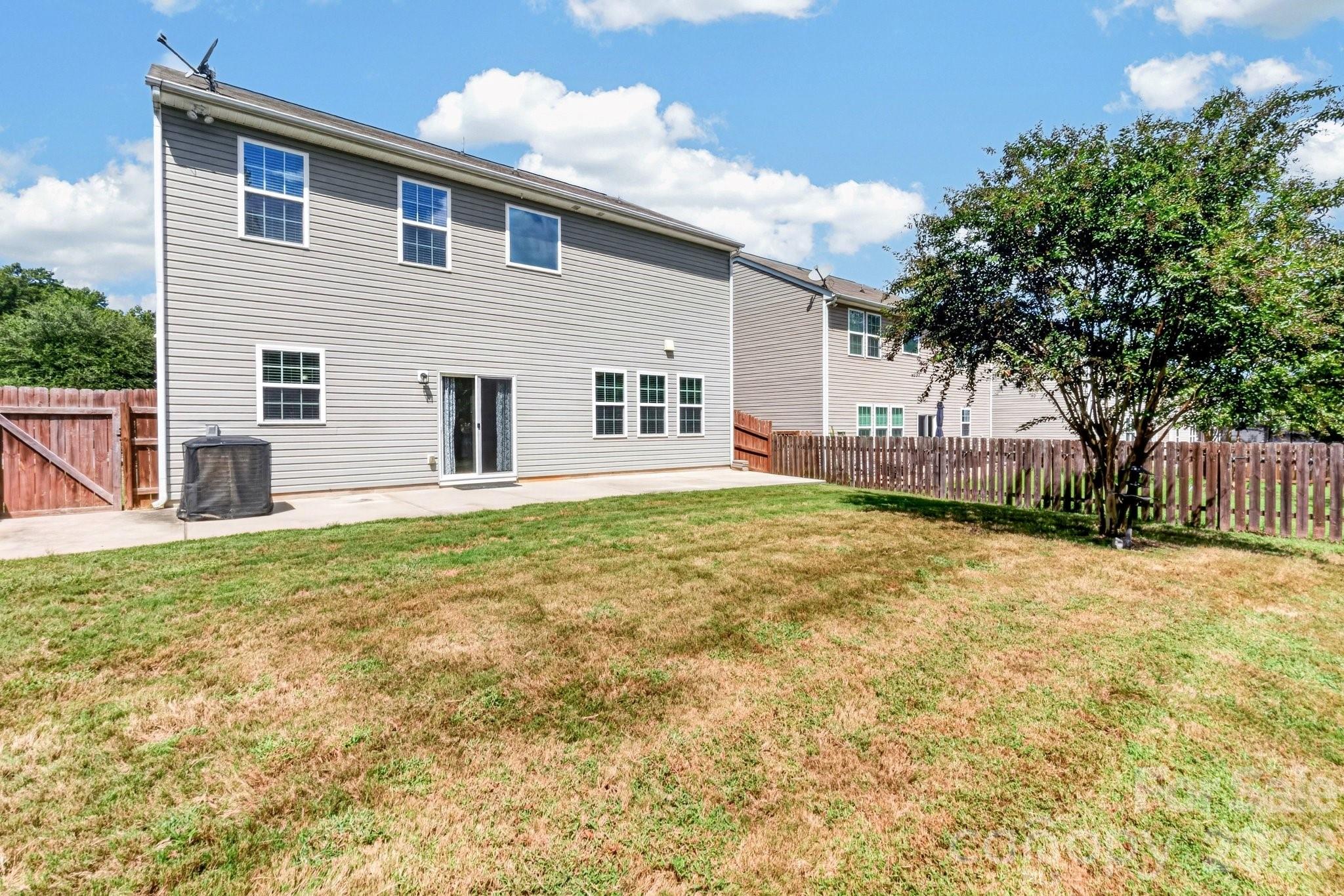 10344 Hillsborough Street NW — Huntersville