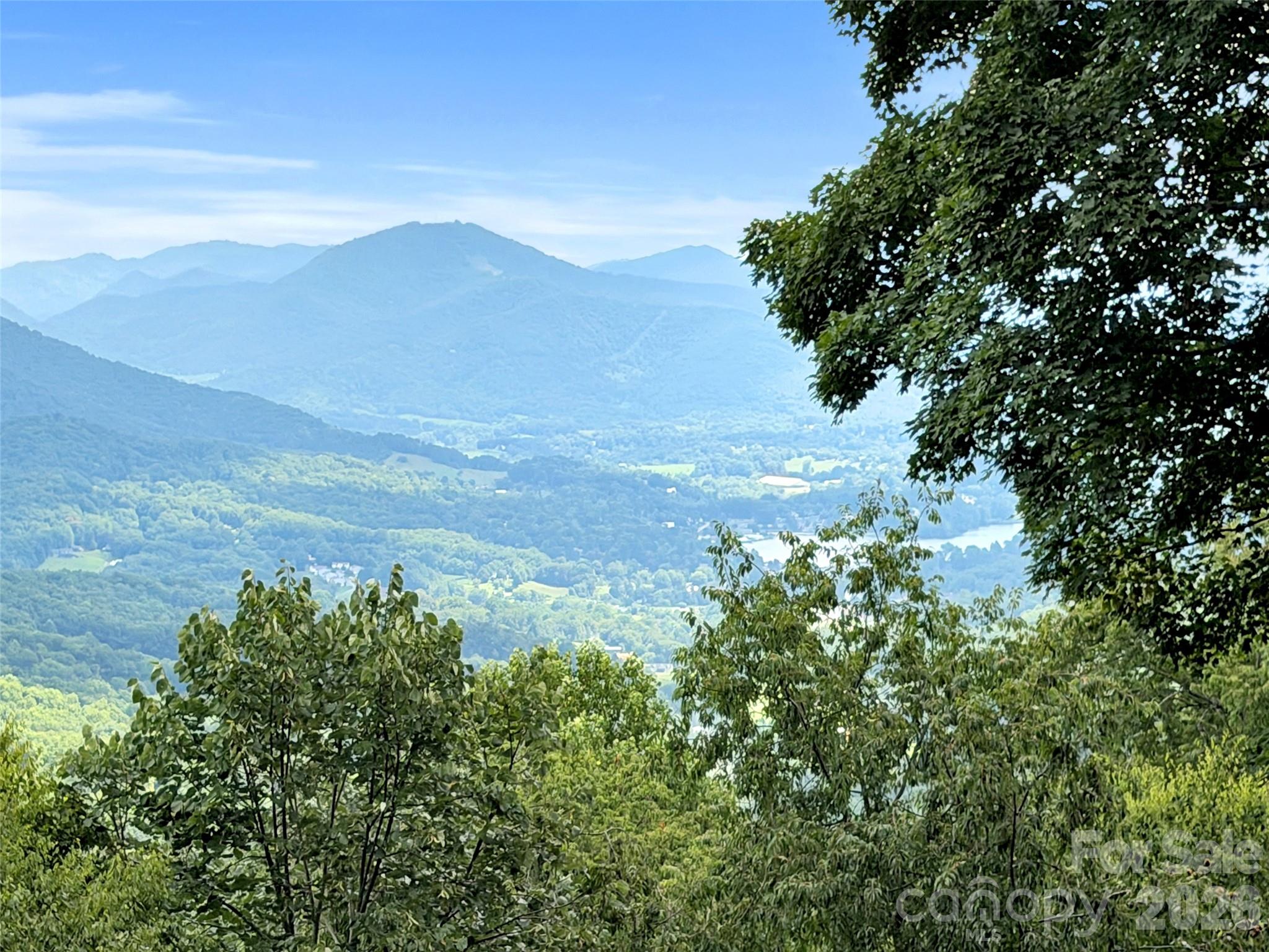 1551 Apple Creek Road — Waynesville