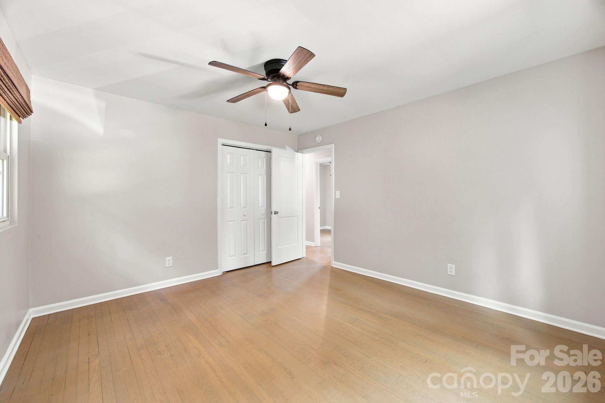 2700 Ravencroft Drive — Charlotte