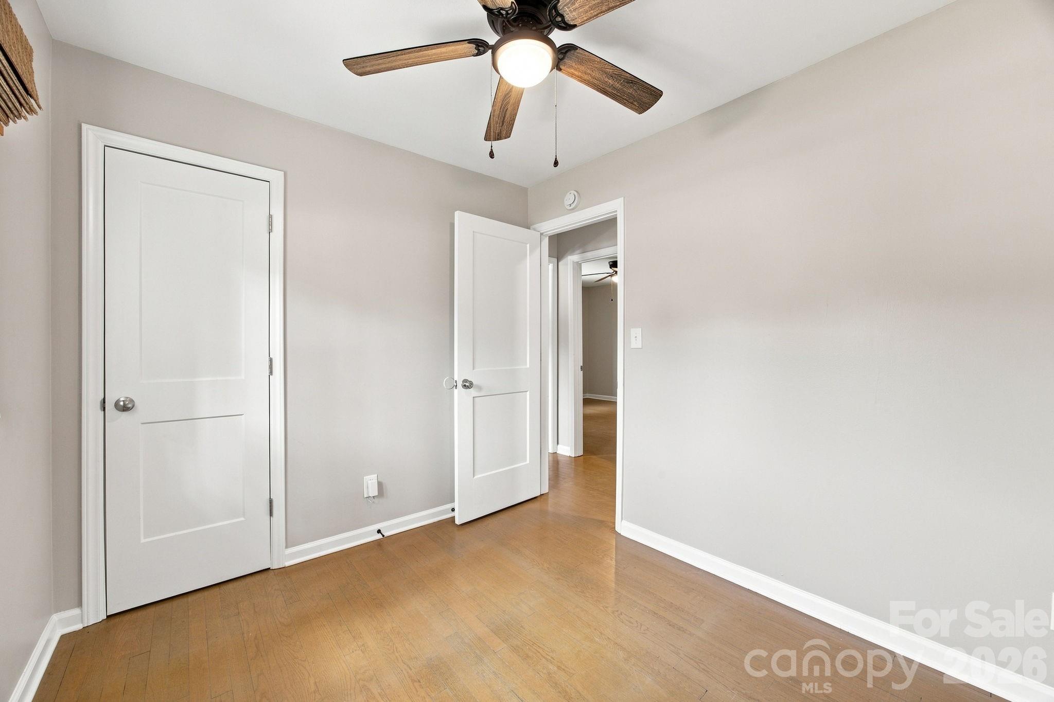 2700 Ravencroft Drive — Charlotte