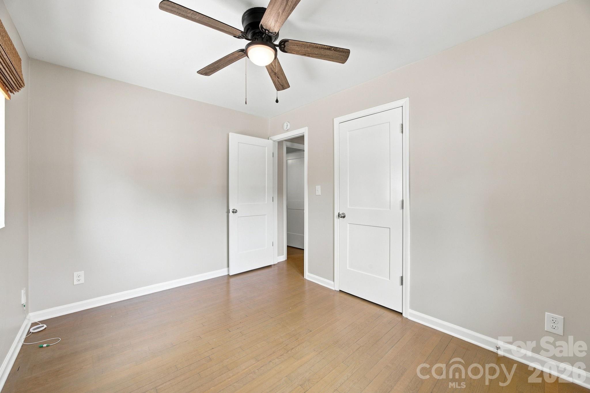 2700 Ravencroft Drive — Charlotte