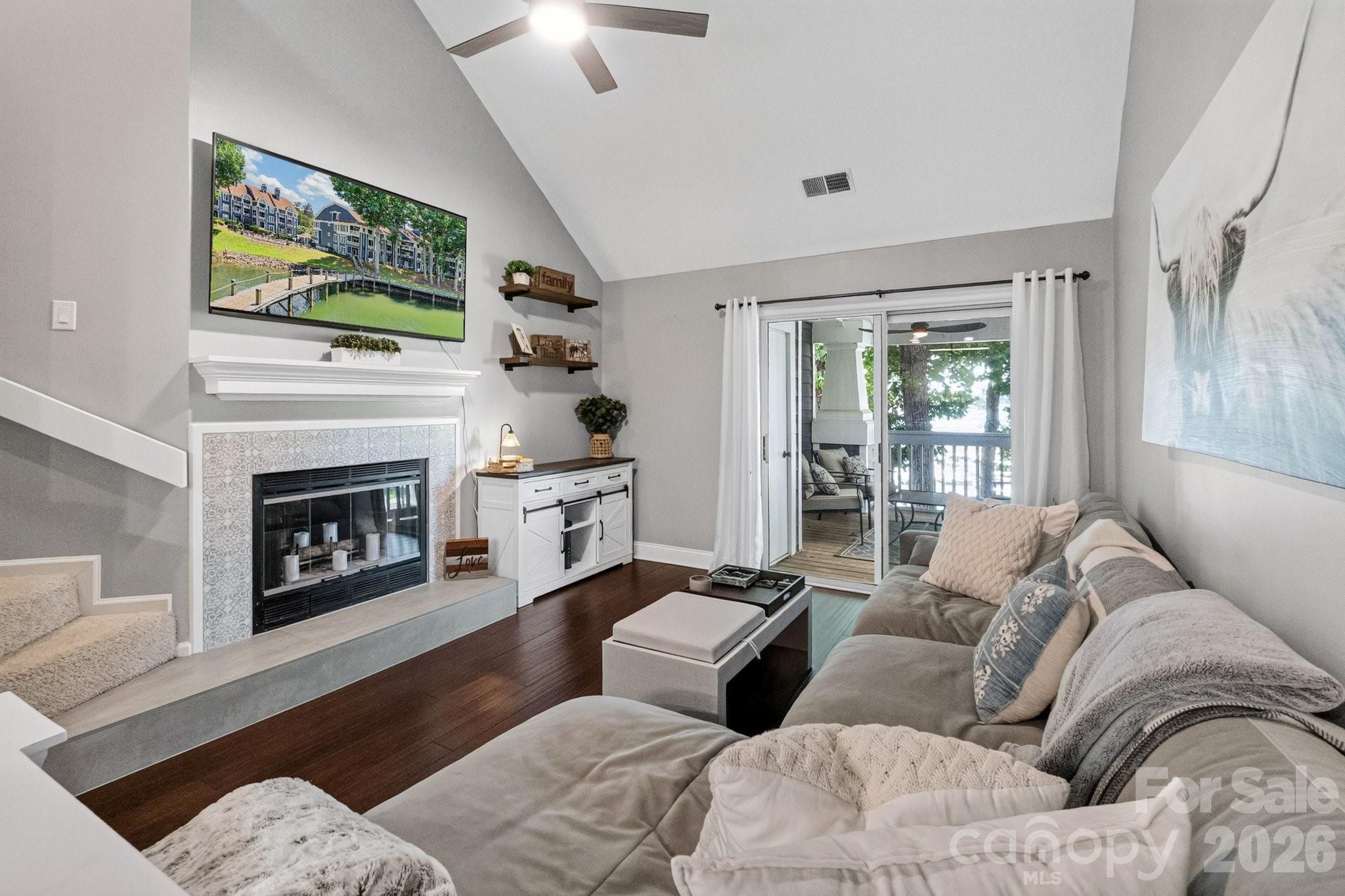 712 Southwest Drive — Davidson