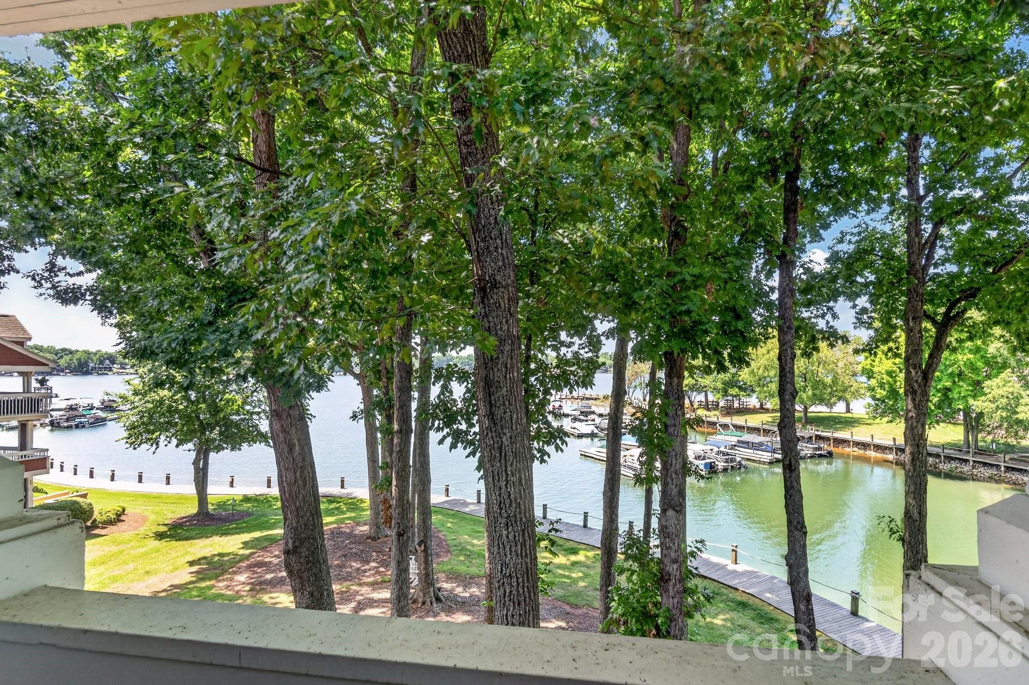 712 Southwest Drive — Davidson