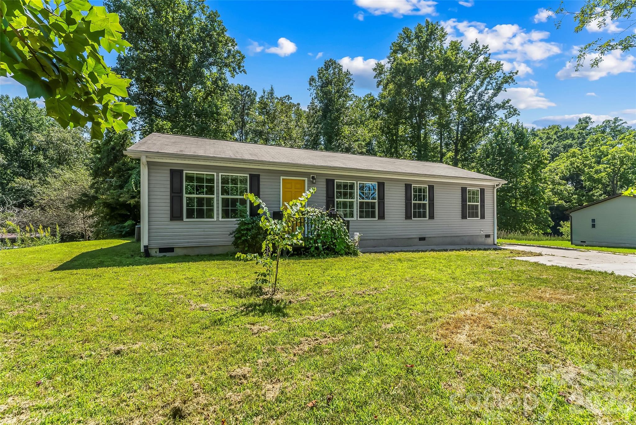 318 Souther Road — Fletcher