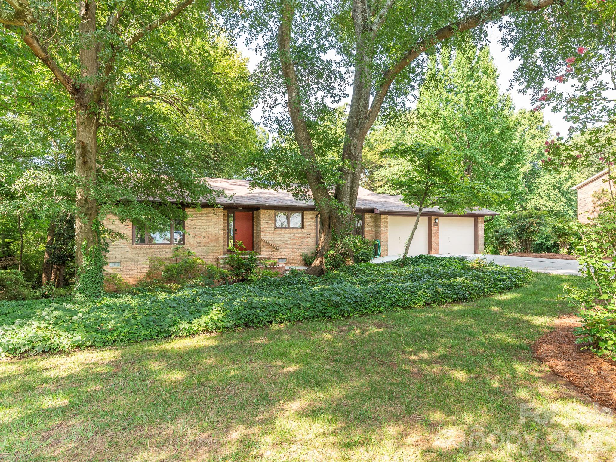 6211 Providence Court NW — Concord