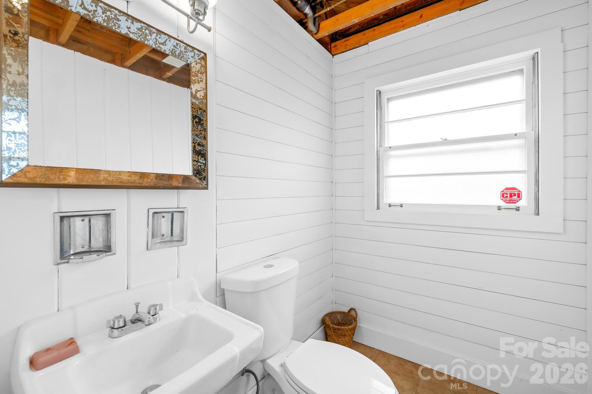6240 Candlewood Drive — Charlotte
