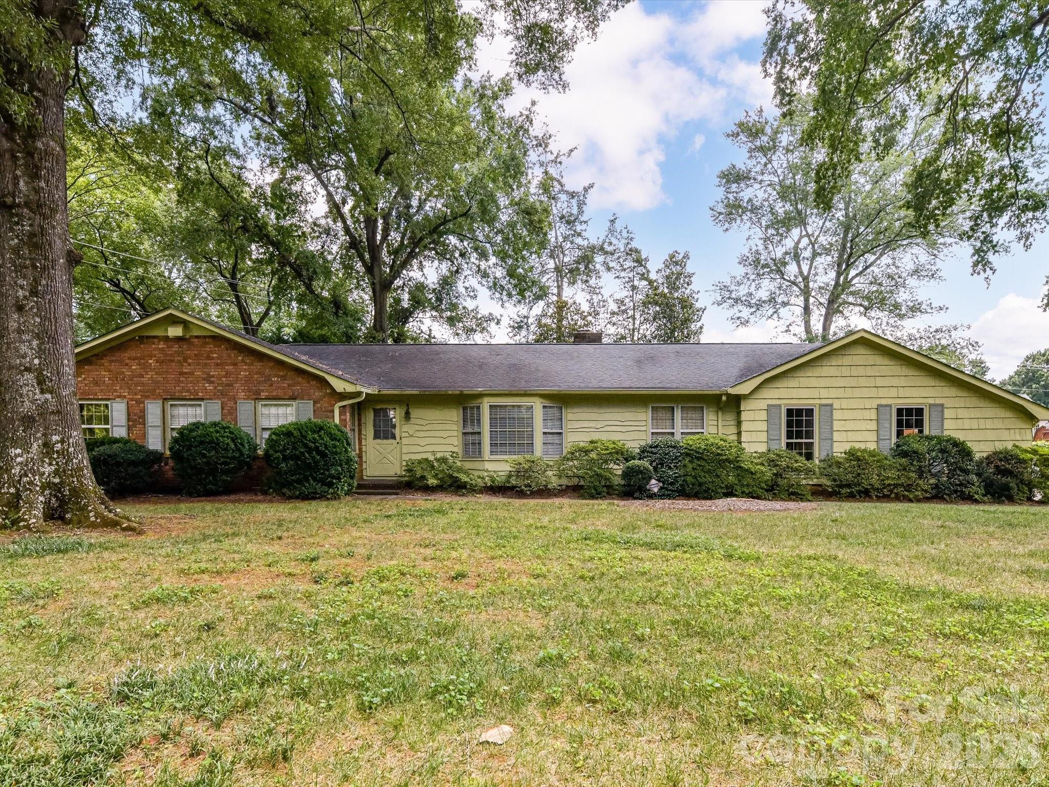 5535 Lansing Drive — Charlotte