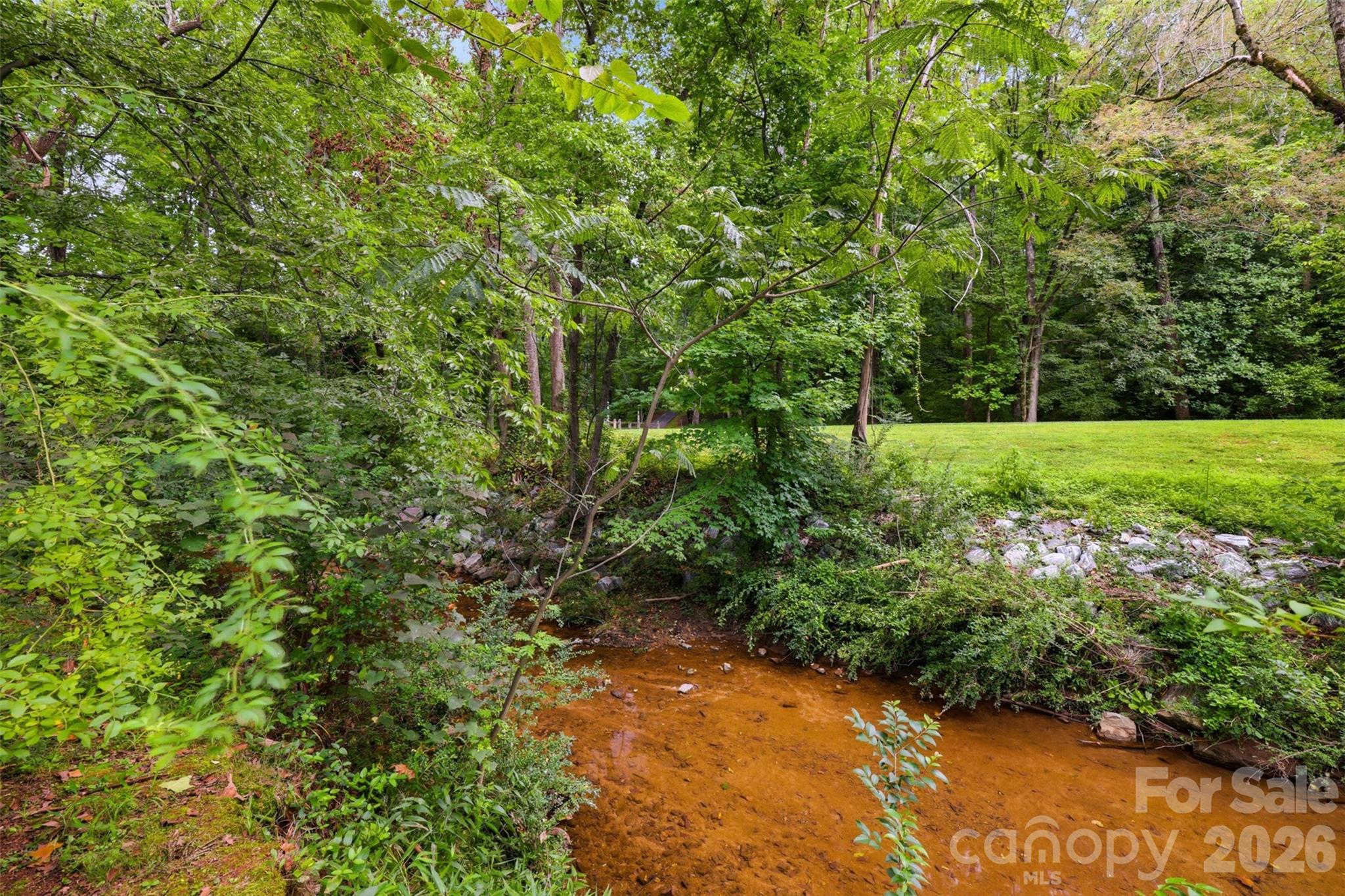 401 S East End Avenue — Statesville
