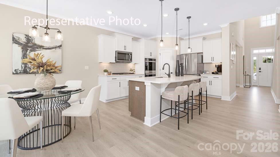 9209 Carver Avenue — Huntersville