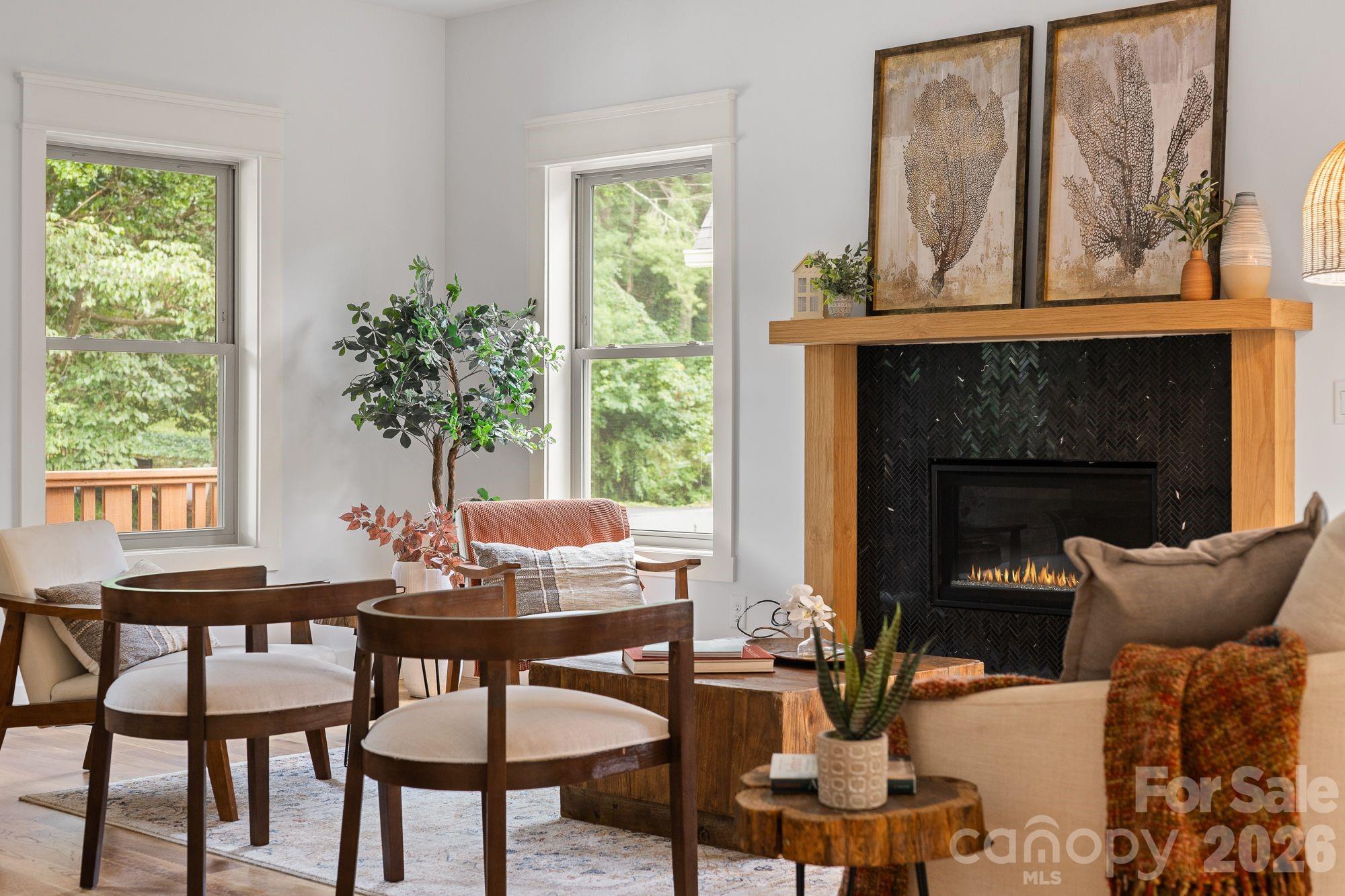 58 Pinedale Road — Asheville