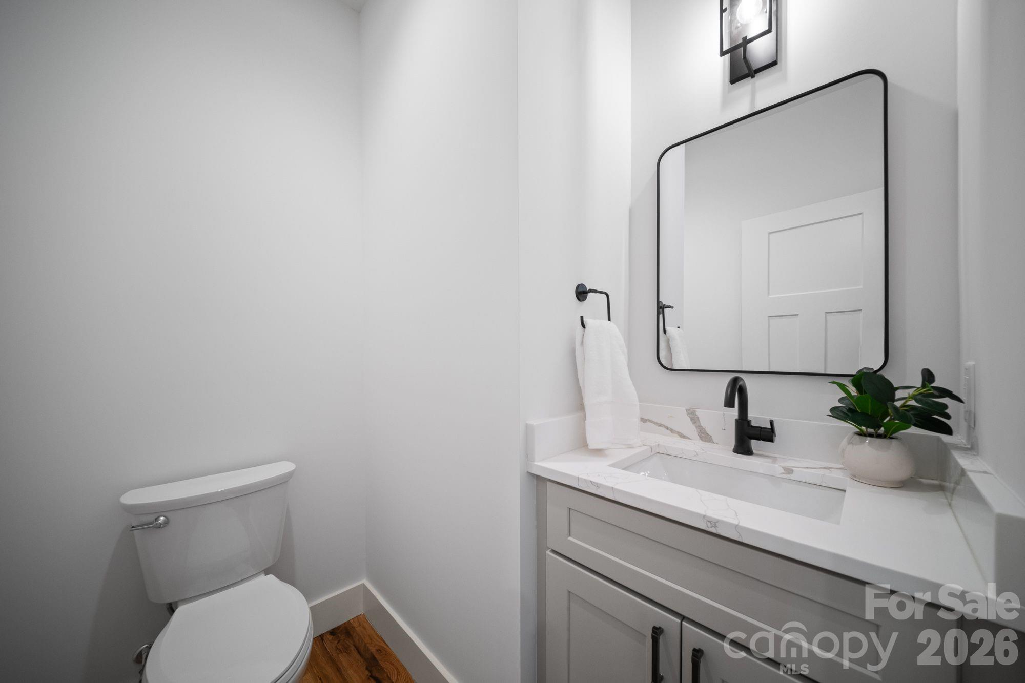 58 Pinedale Road — Asheville