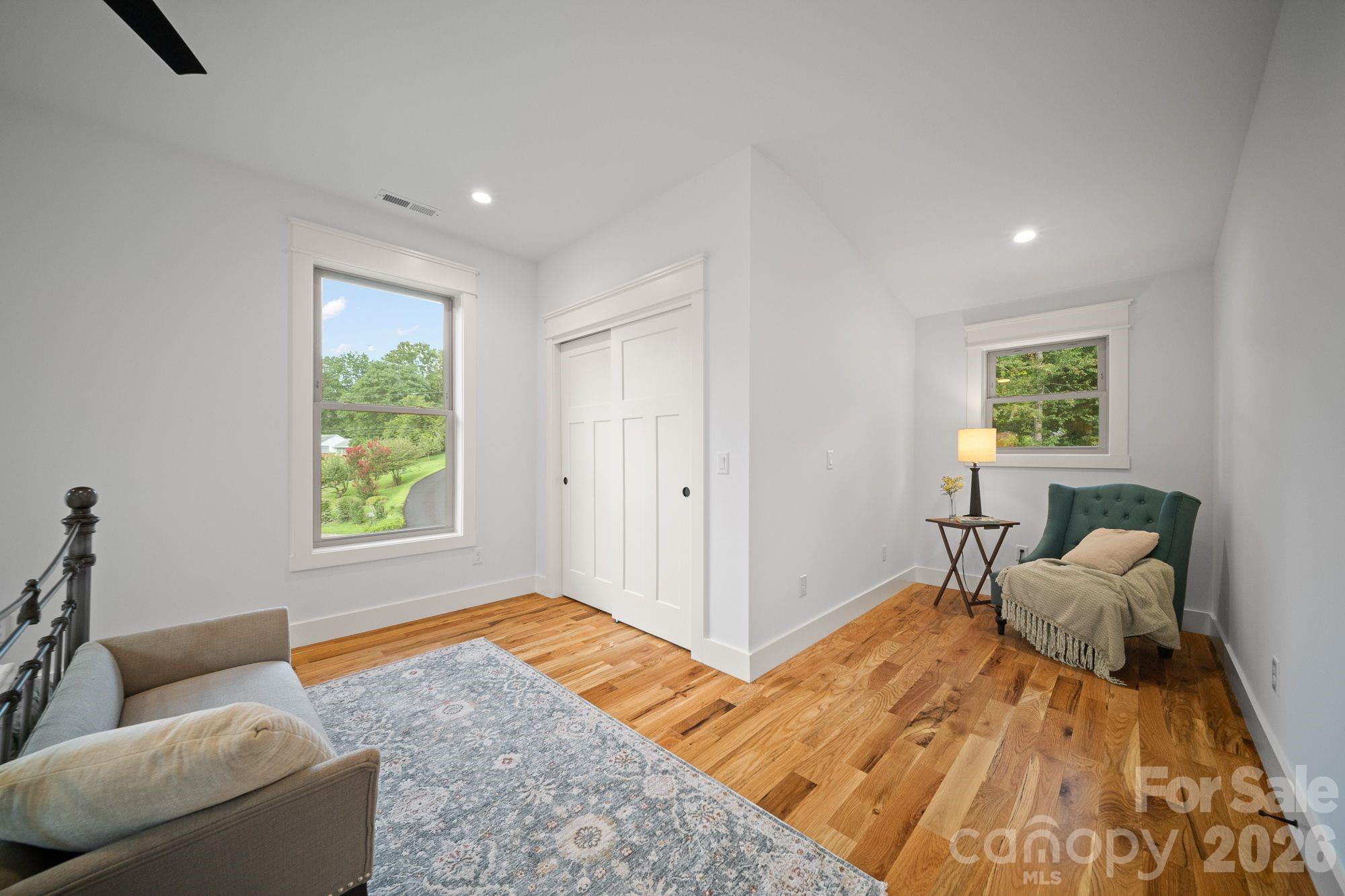 58 Pinedale Road — Asheville