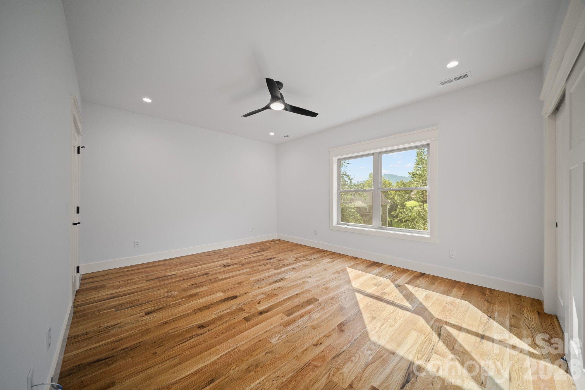 58 Pinedale Road — Asheville