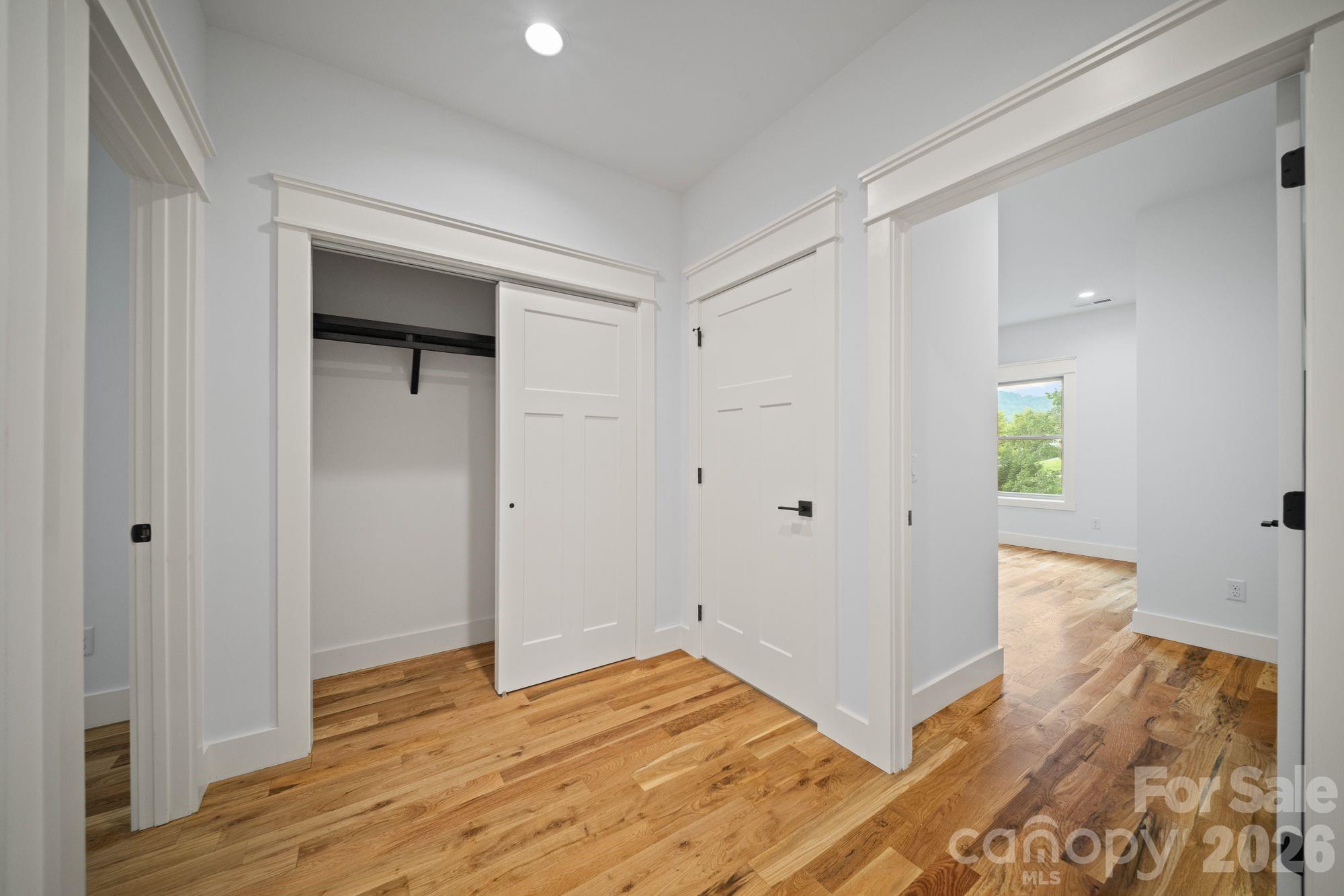 58 Pinedale Road — Asheville