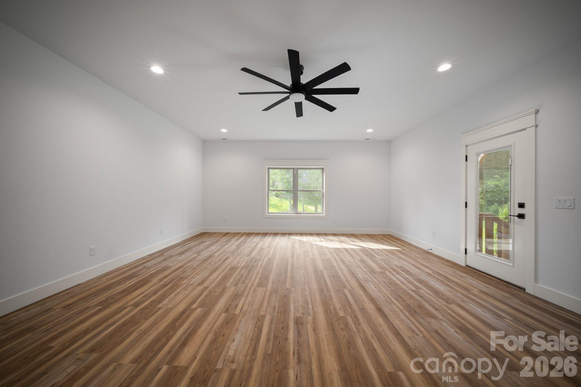 58 Pinedale Road — Asheville