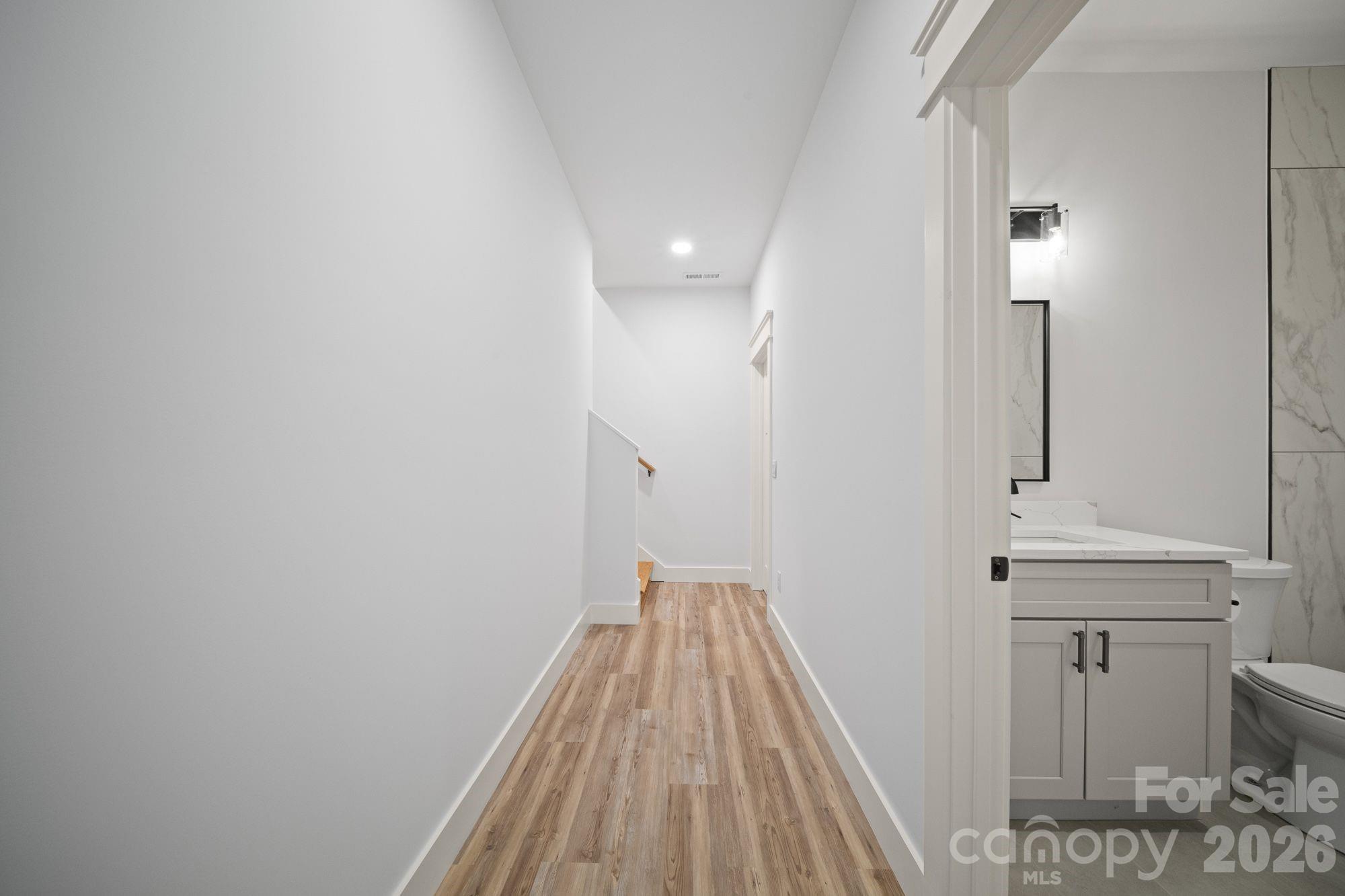 58 Pinedale Road — Asheville