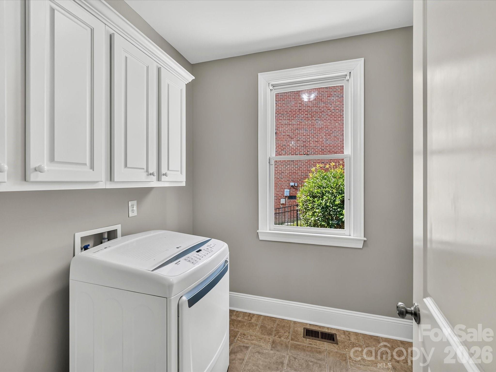447 Three Greens Drive — Huntersville