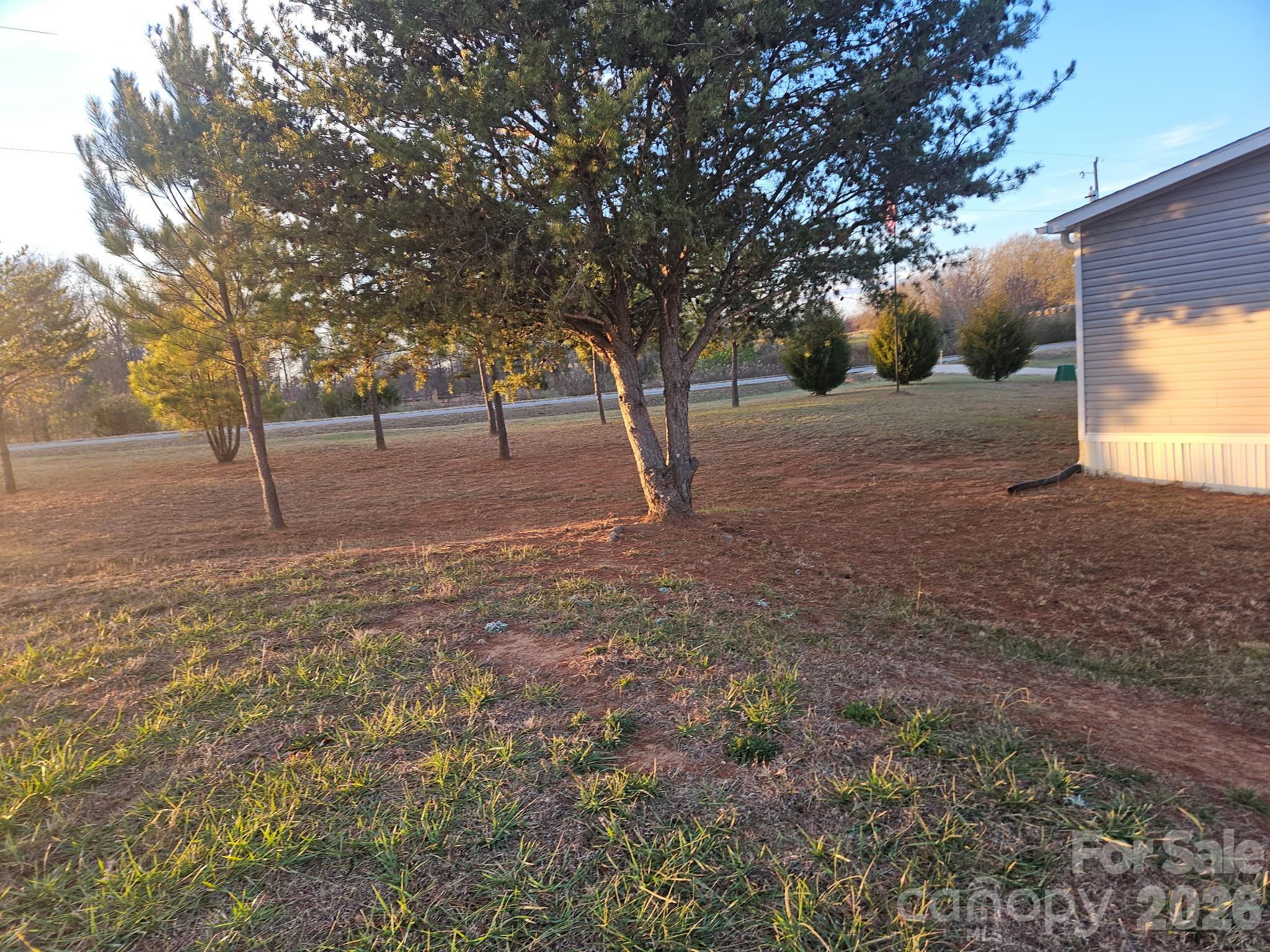 859 Henry Jenkins Road — Mooresboro
