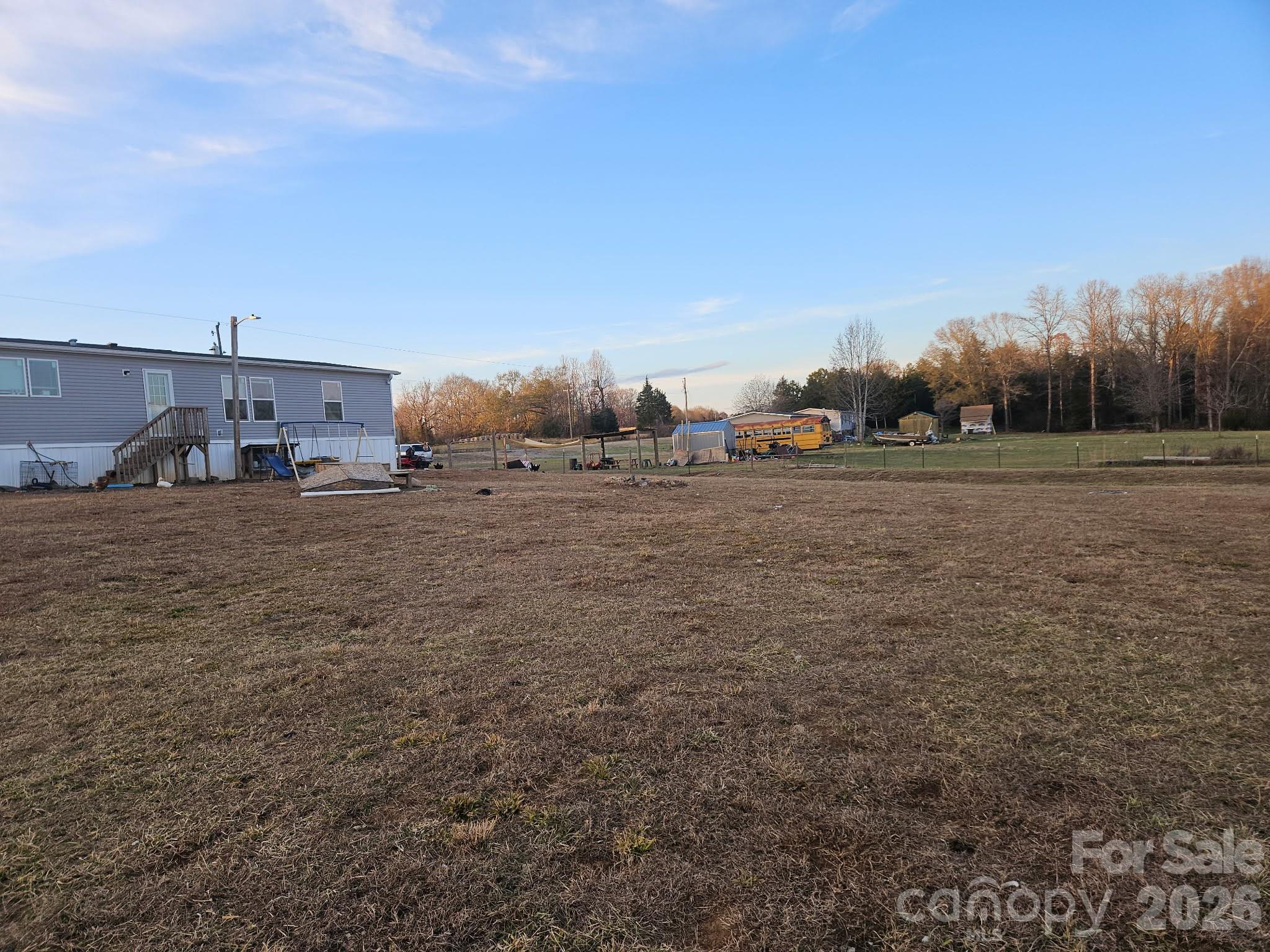 859 Henry Jenkins Road — Mooresboro