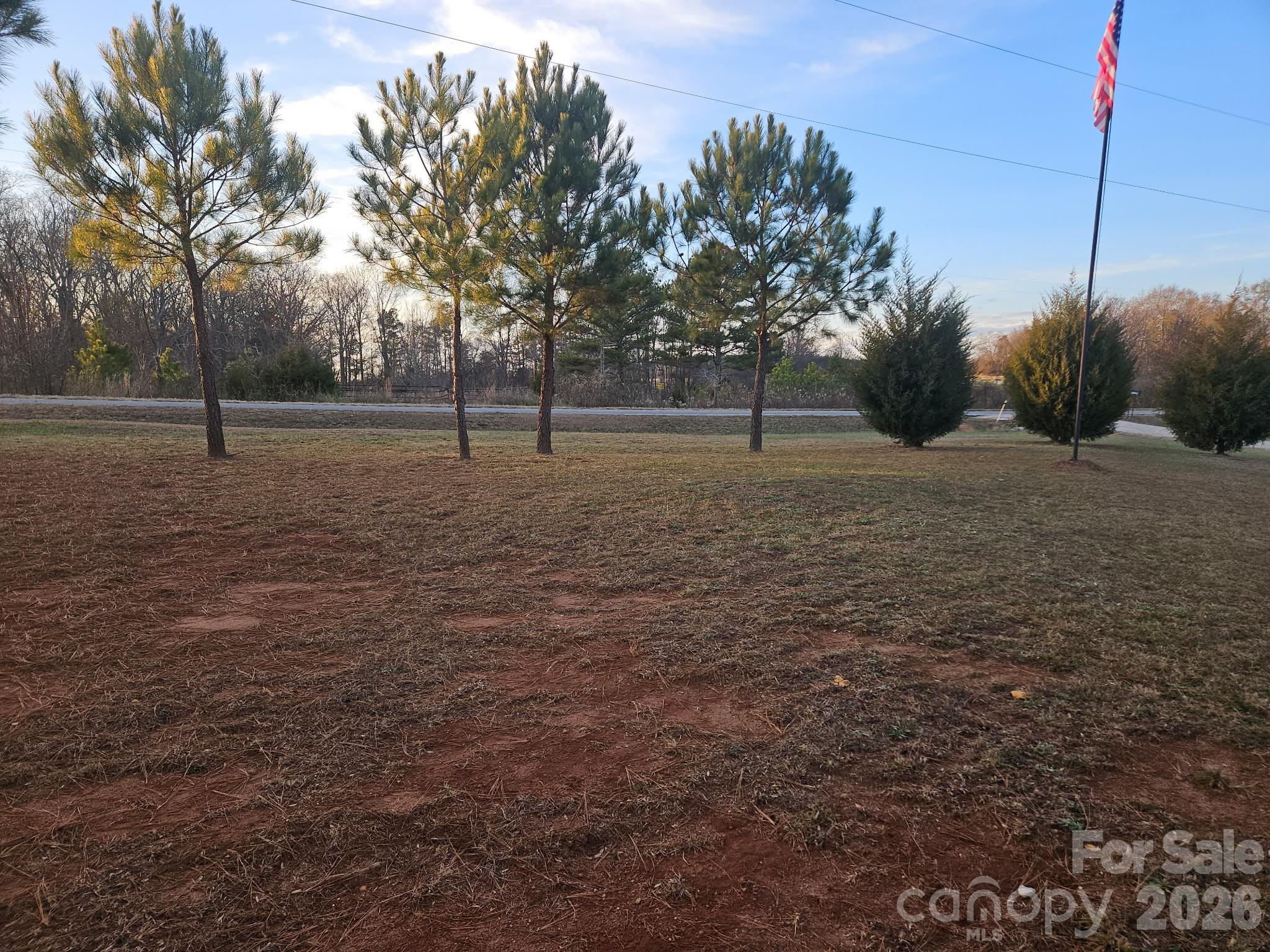859 Henry Jenkins Road — Mooresboro