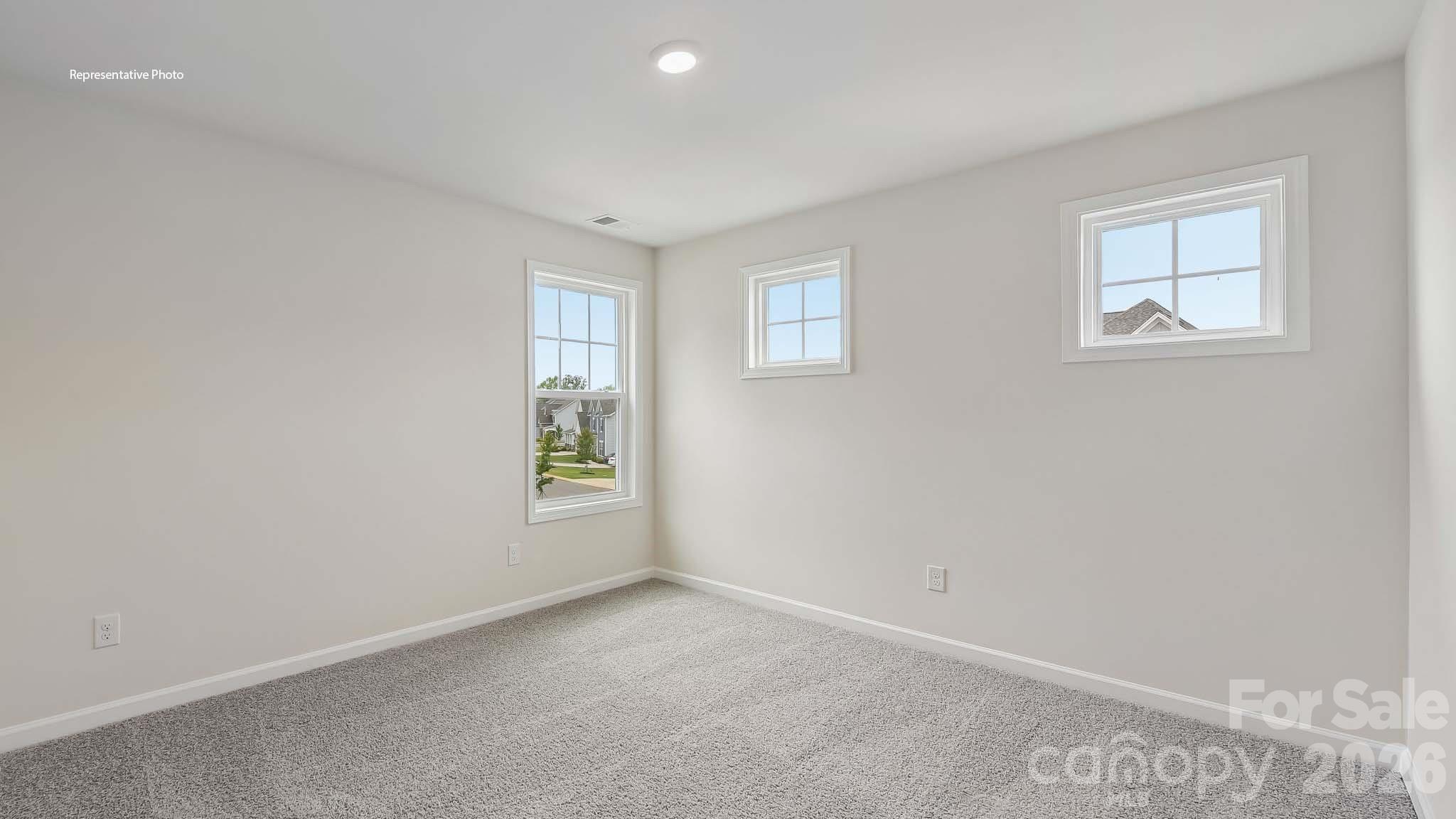 9123 Carver Avenue — Huntersville