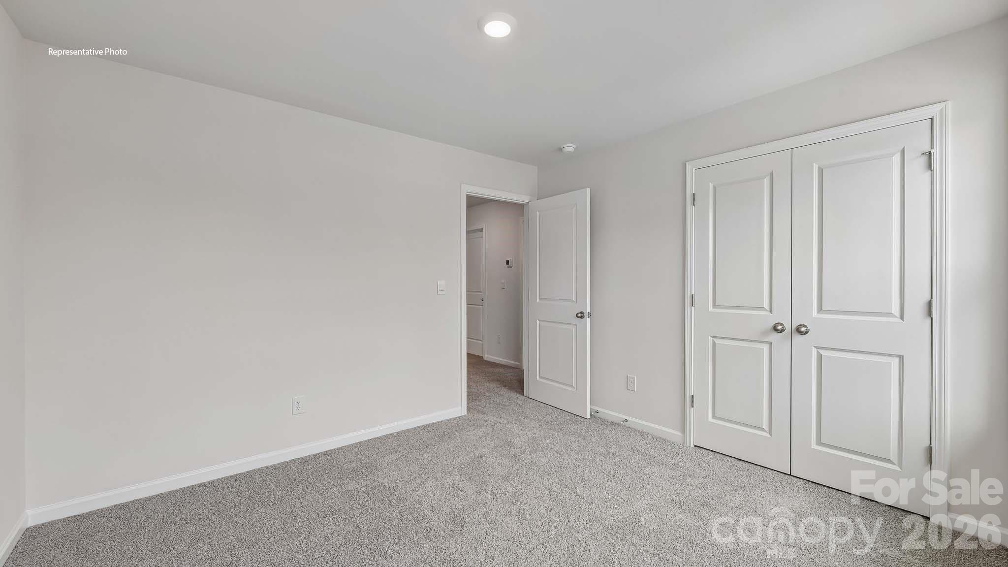 9123 Carver Avenue — Huntersville