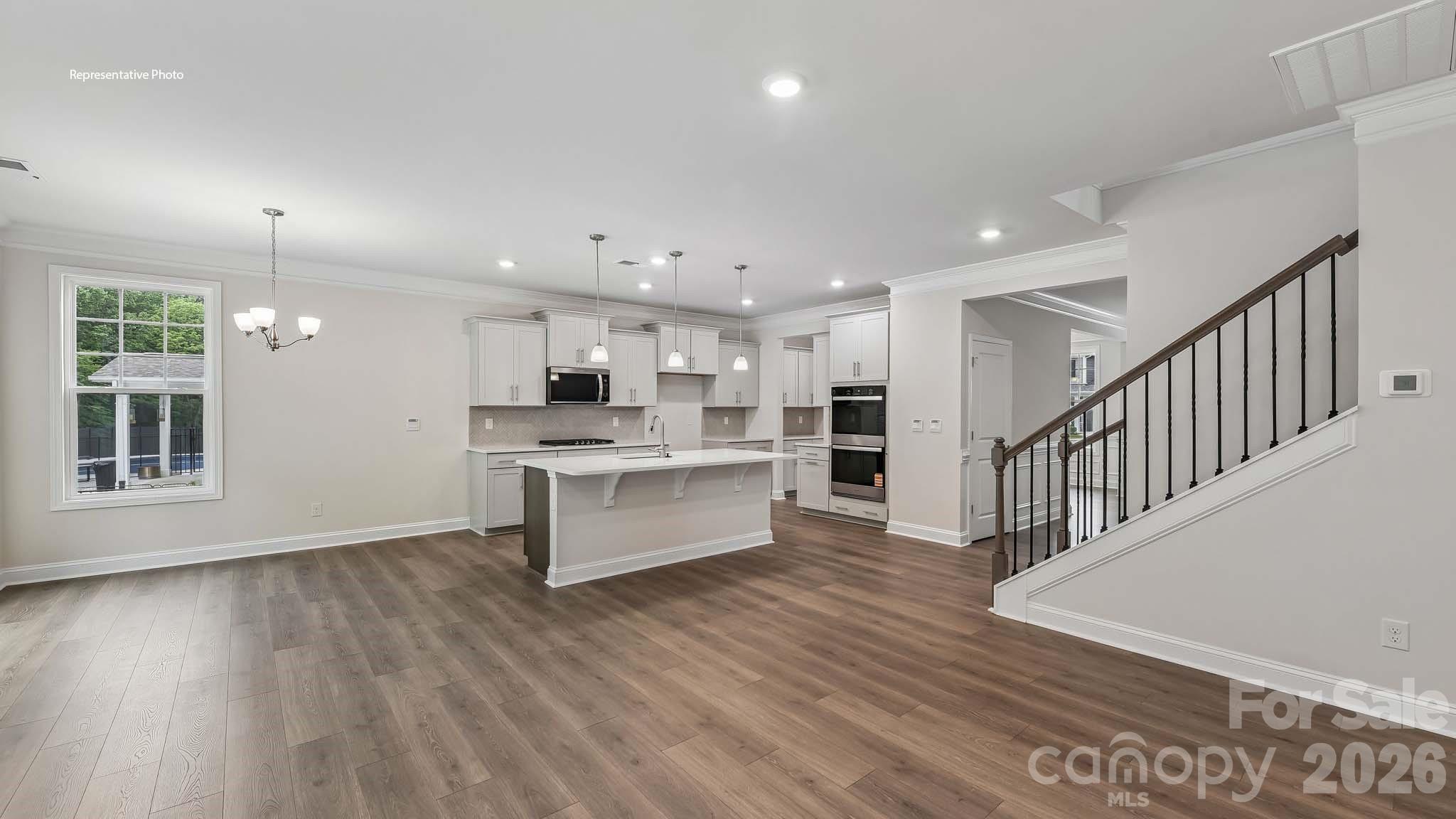 9123 Carver Avenue — Huntersville