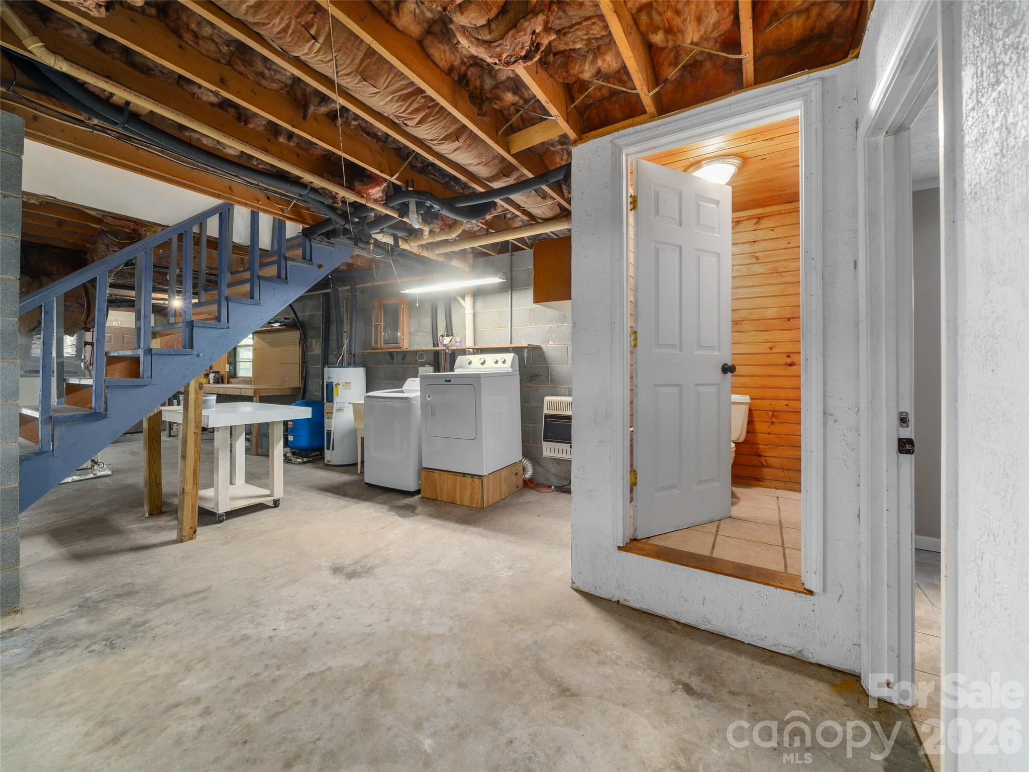 122 McCall Road — Pisgah Forest