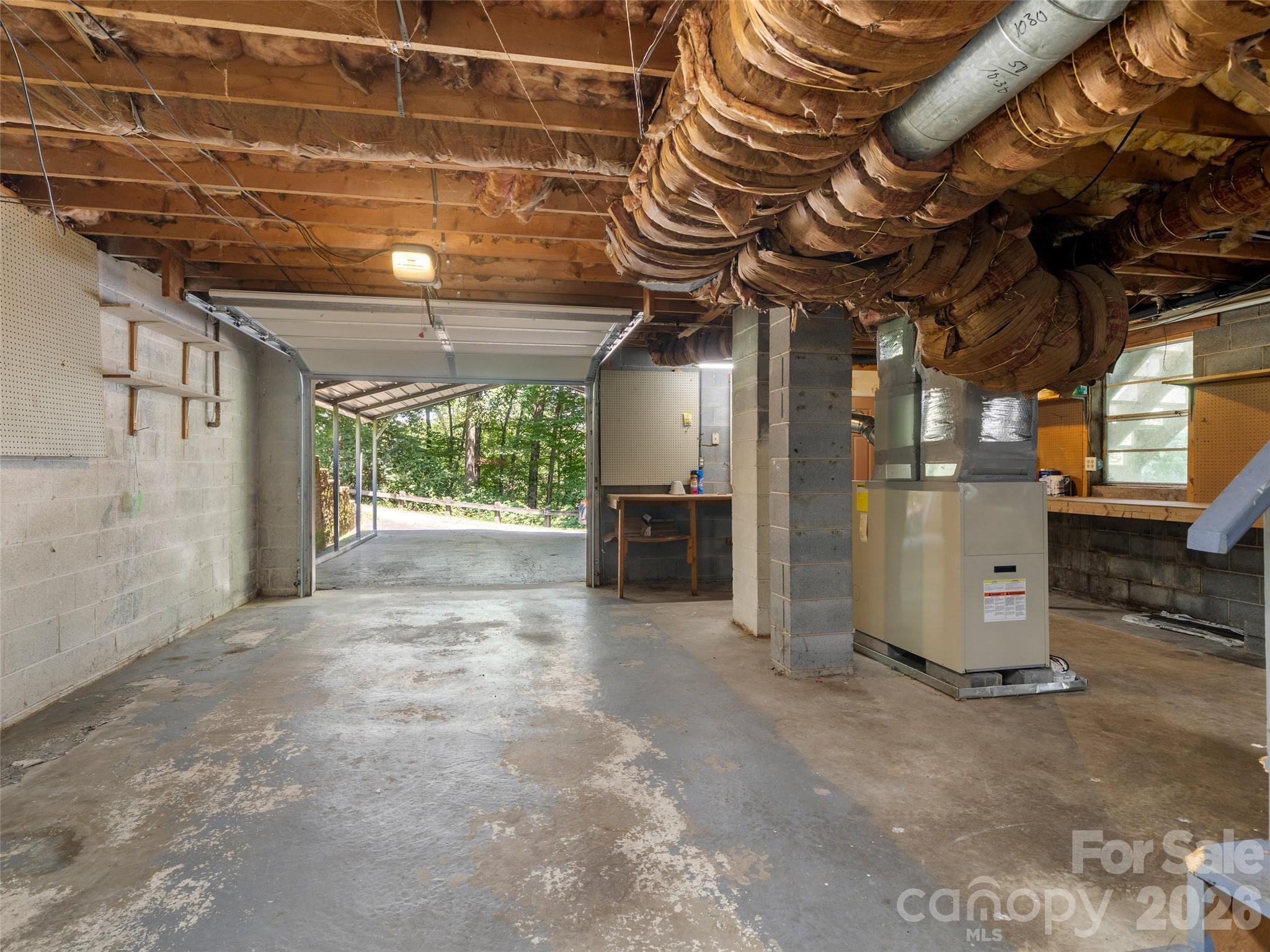 122 McCall Road — Pisgah Forest