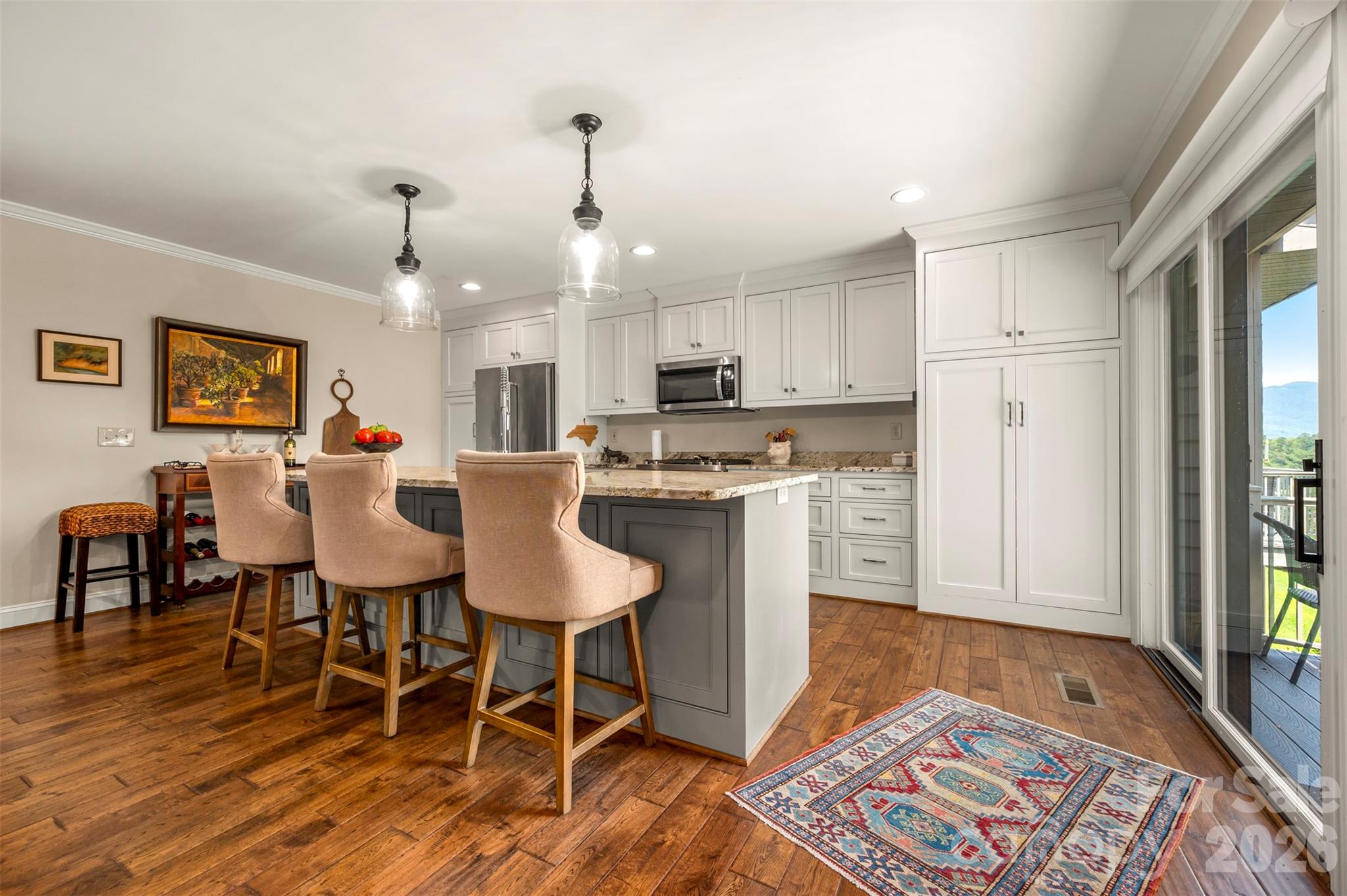 77 Chestnut Street #305 — Tryon