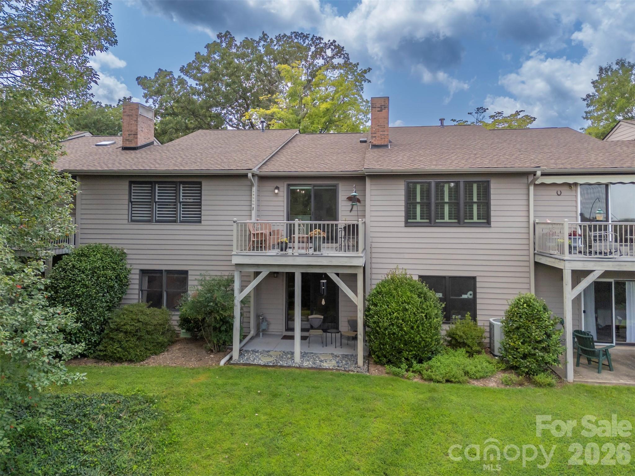 77 Chestnut Street #305 — Tryon