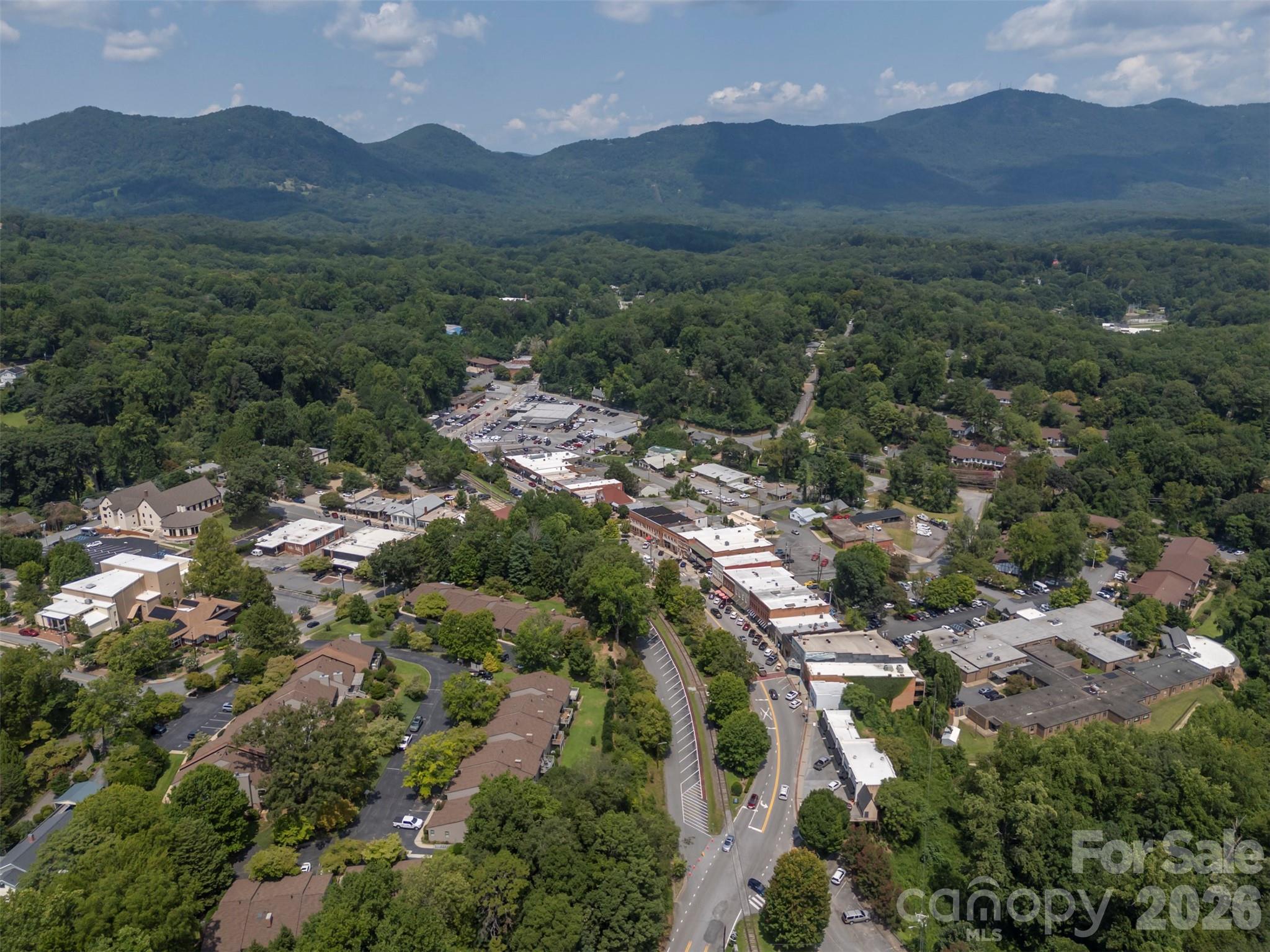 77 Chestnut Street #305 — Tryon