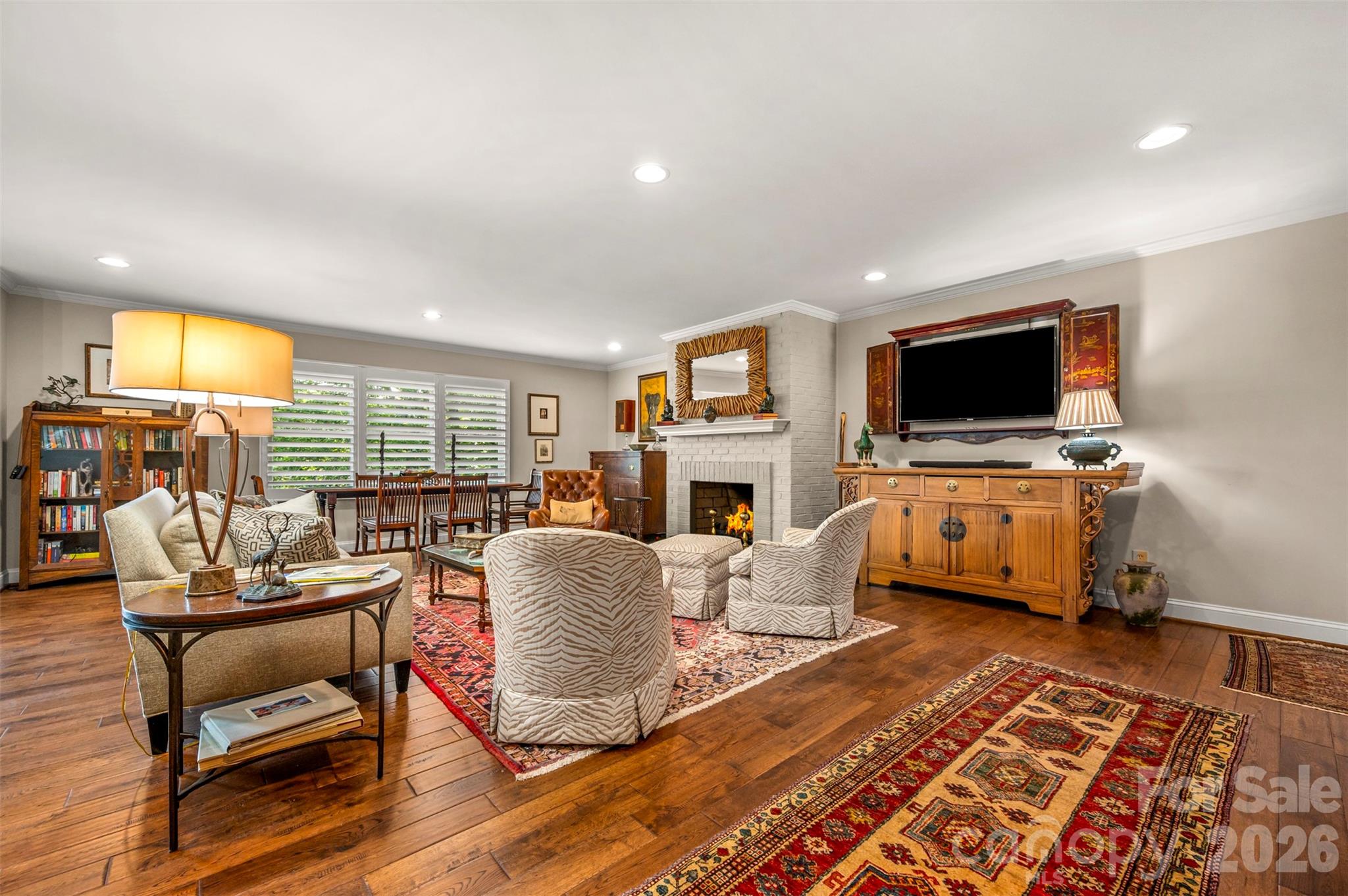 77 Chestnut Street #305 — Tryon