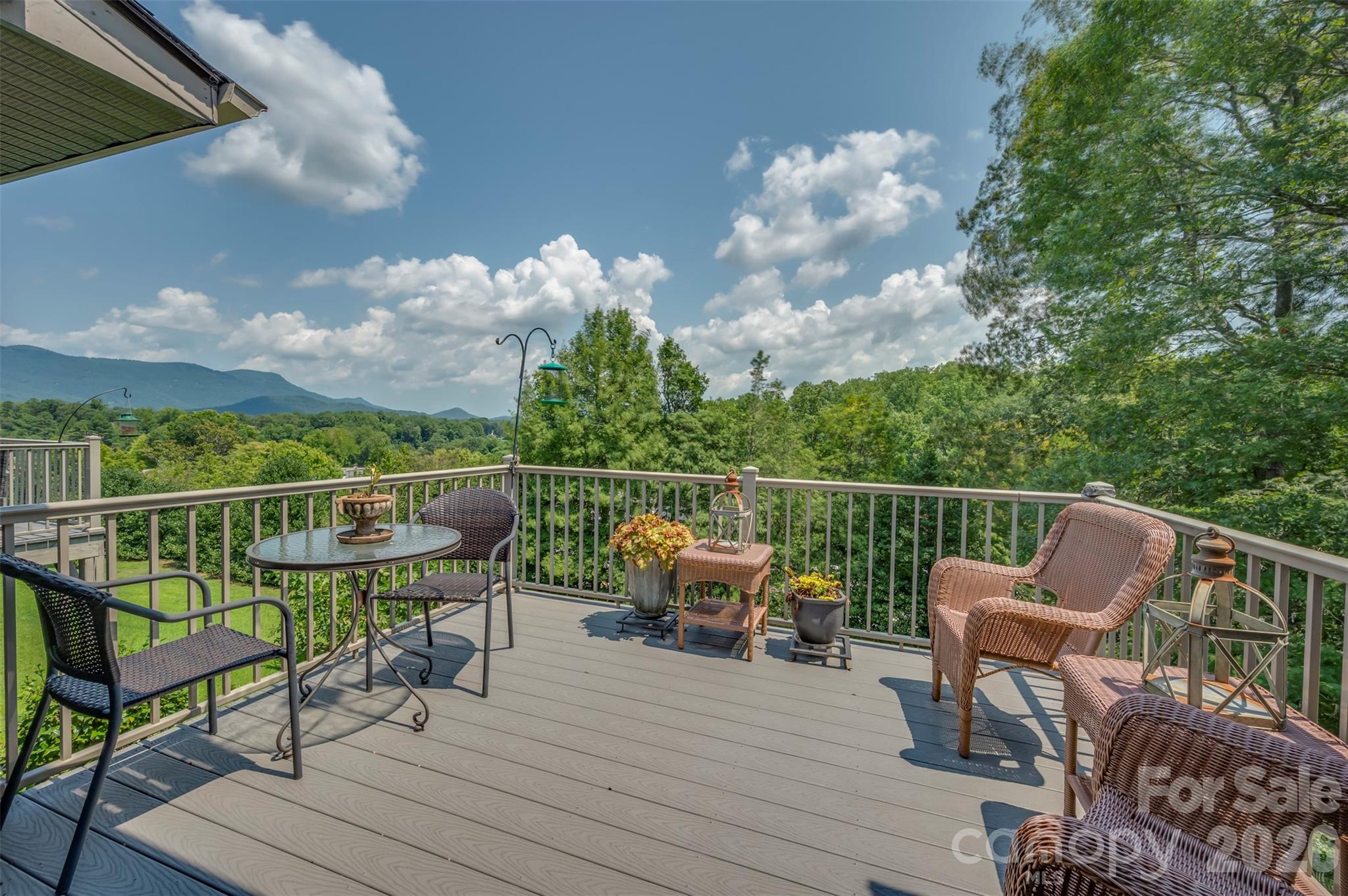 77 Chestnut Street #305 — Tryon