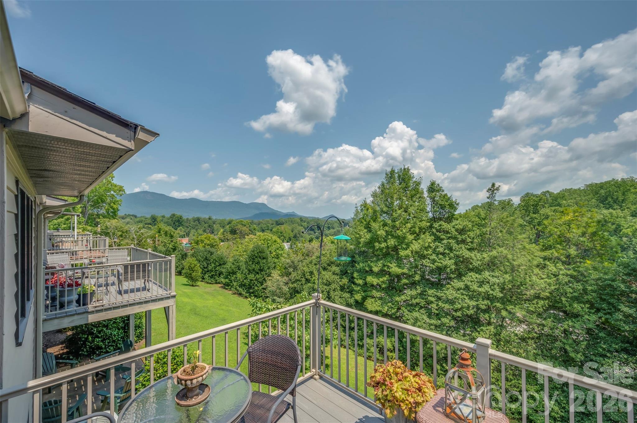 77 Chestnut Street #305 — Tryon