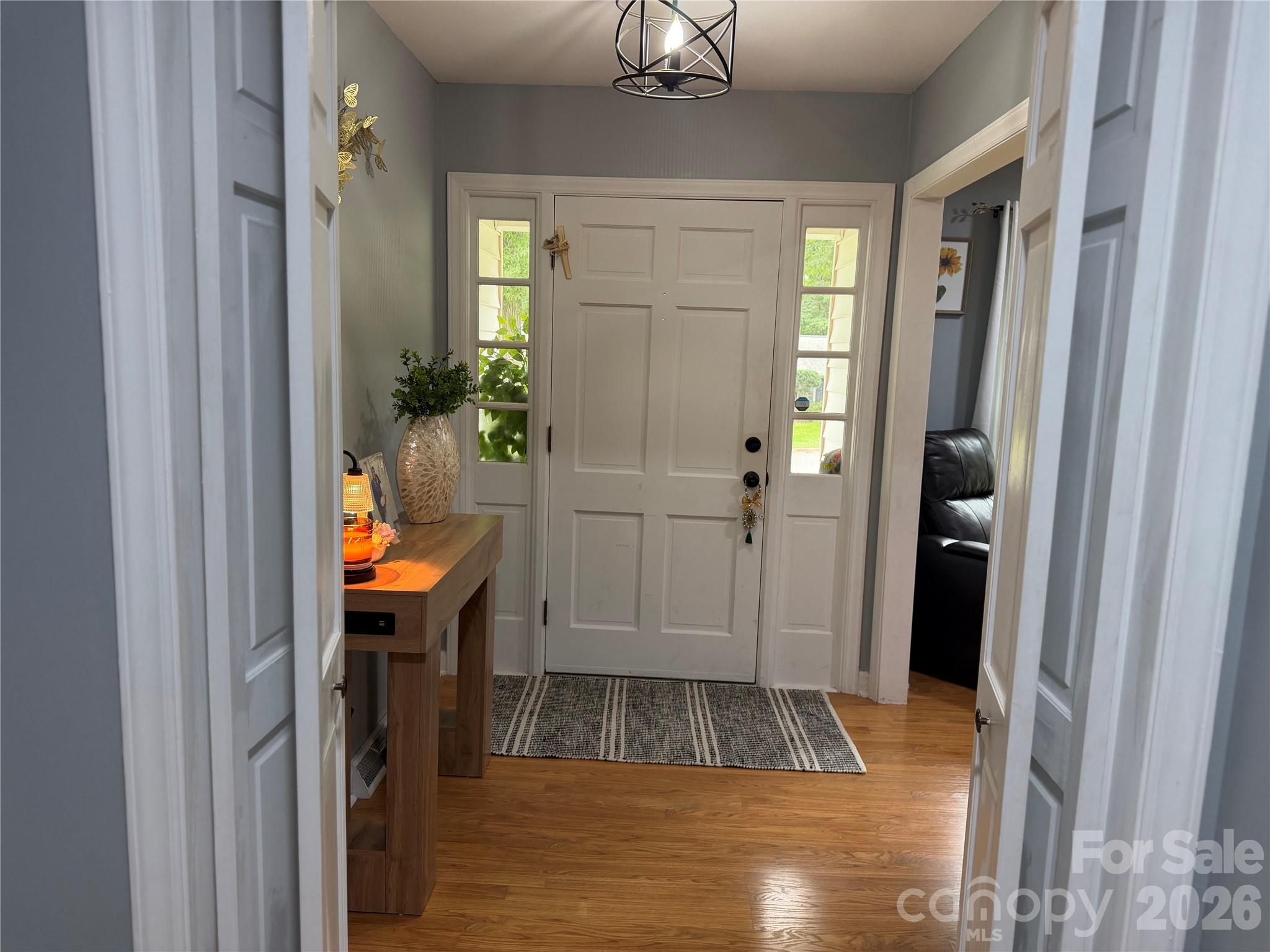 1110 Oak Hill Drive — Monroe
