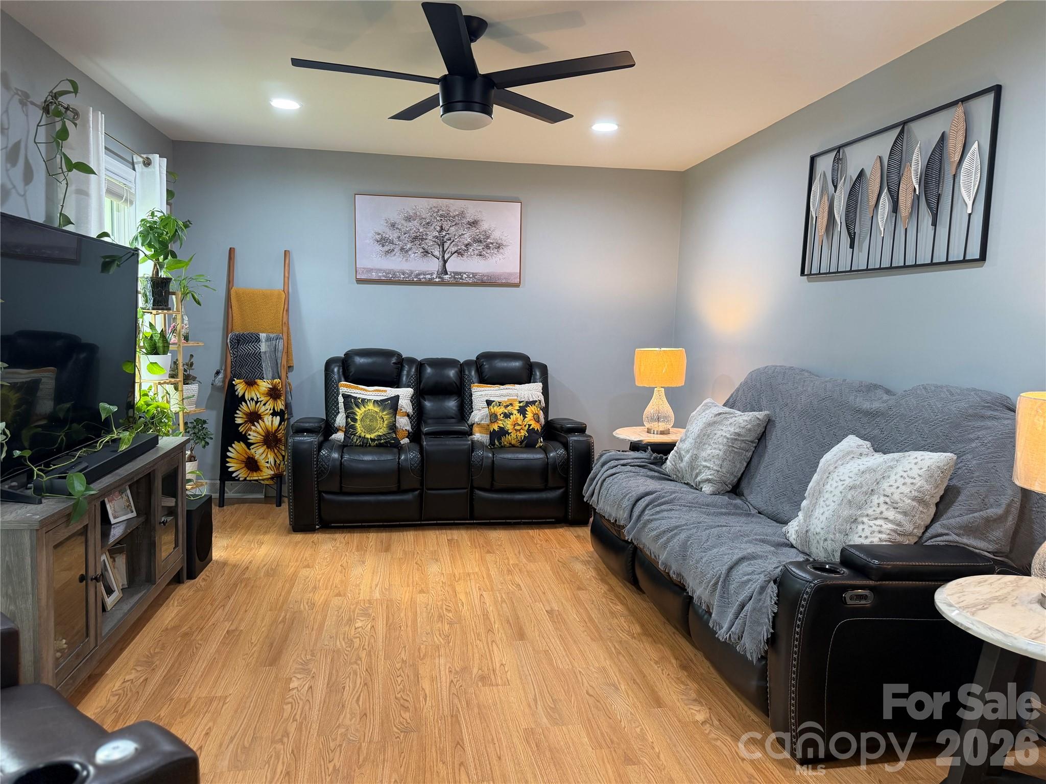 1110 Oak Hill Drive — Monroe