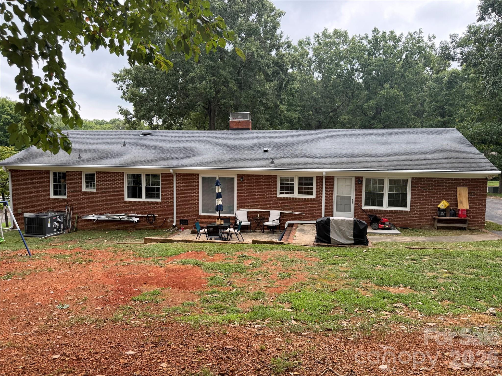 1110 Oak Hill Drive — Monroe