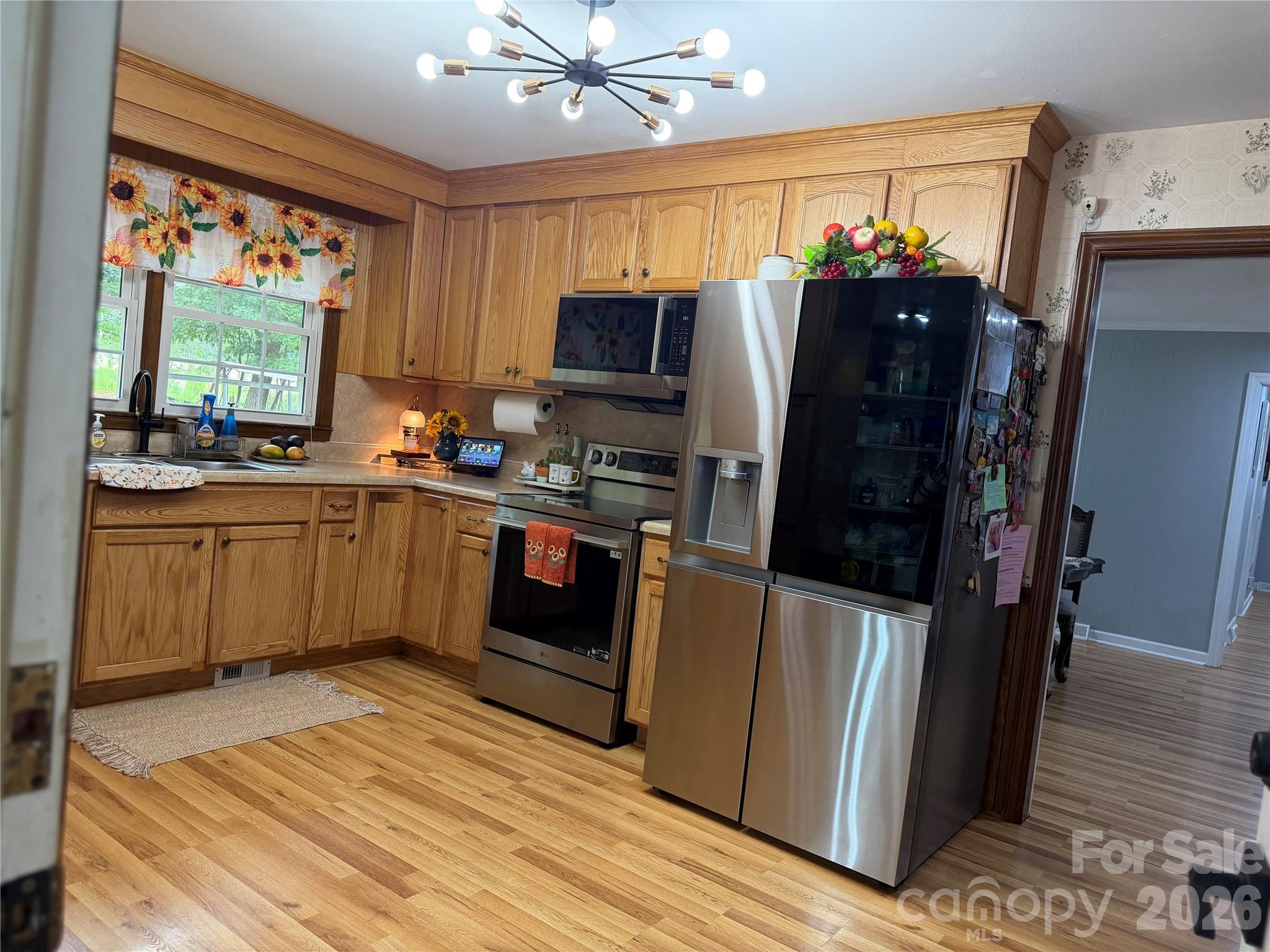 1110 Oak Hill Drive — Monroe