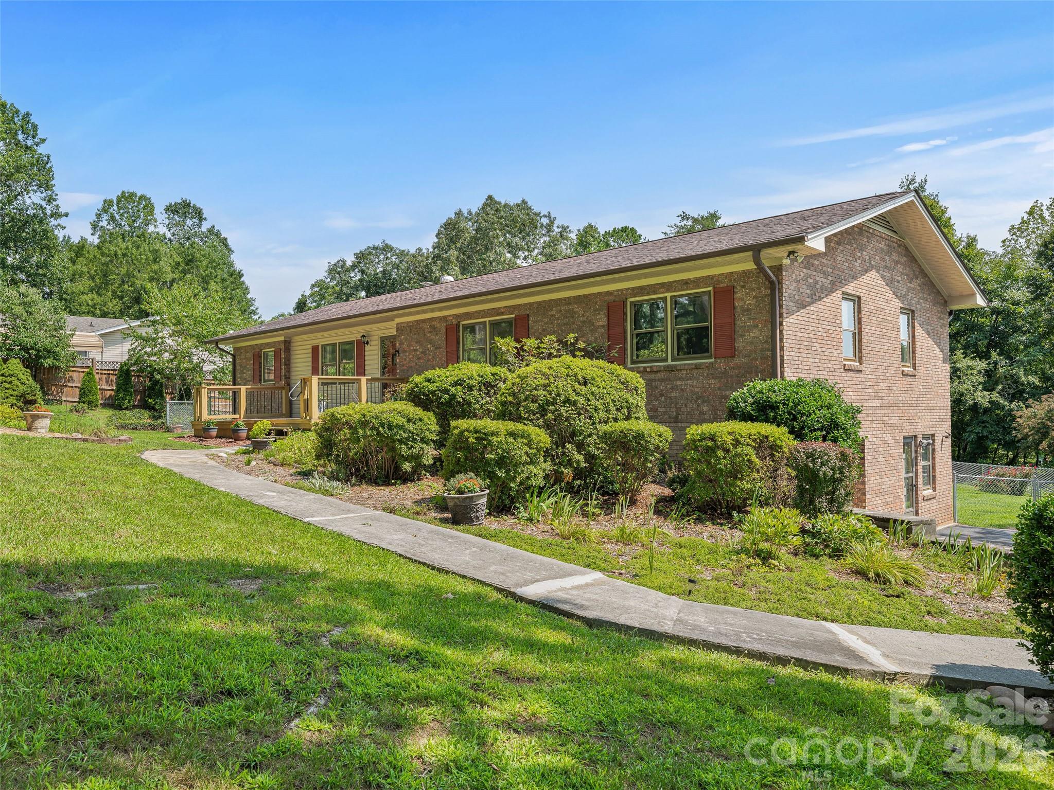 38 Chadwick Wade Drive — Asheville