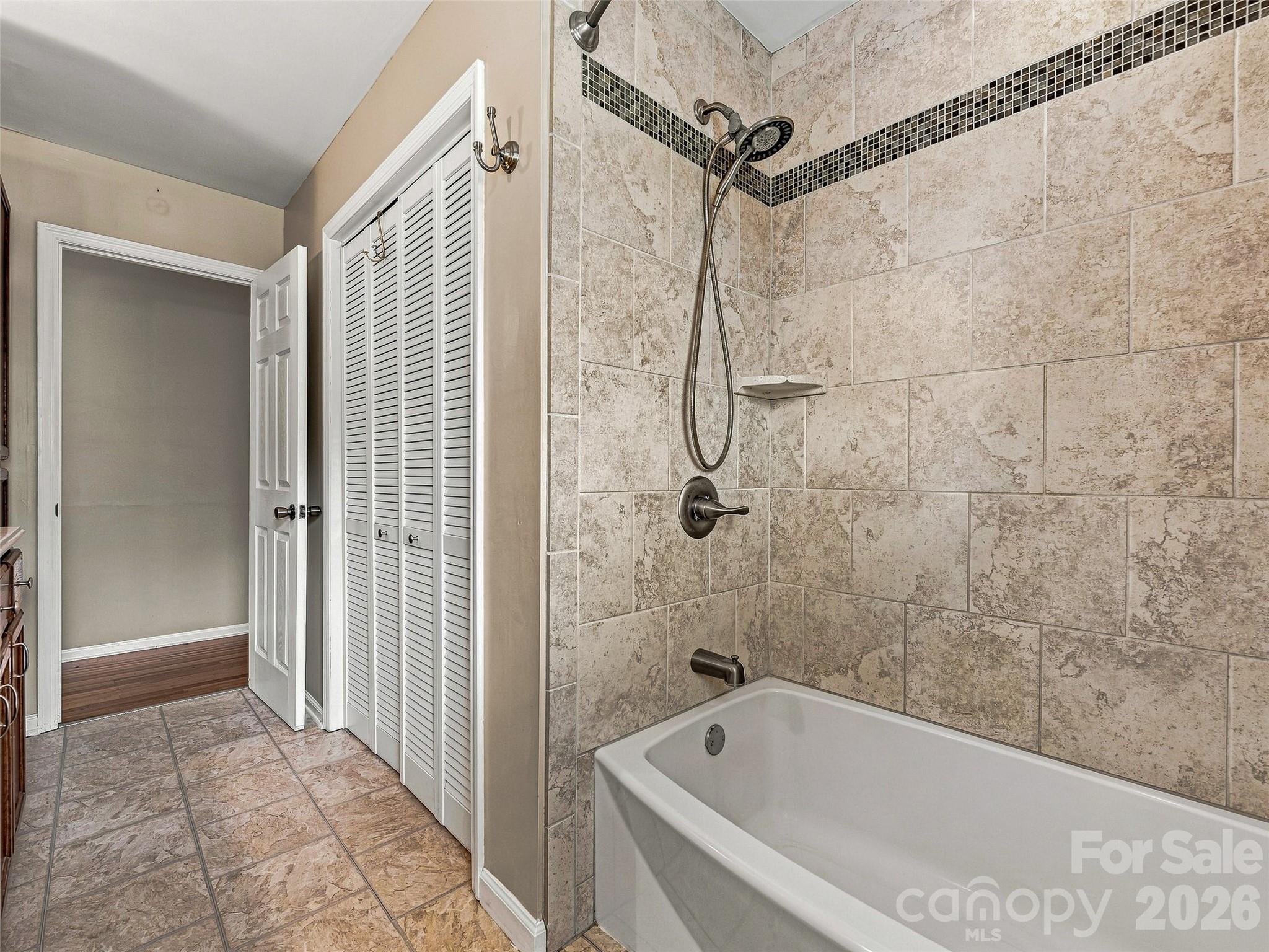 38 Chadwick Wade Drive — Asheville