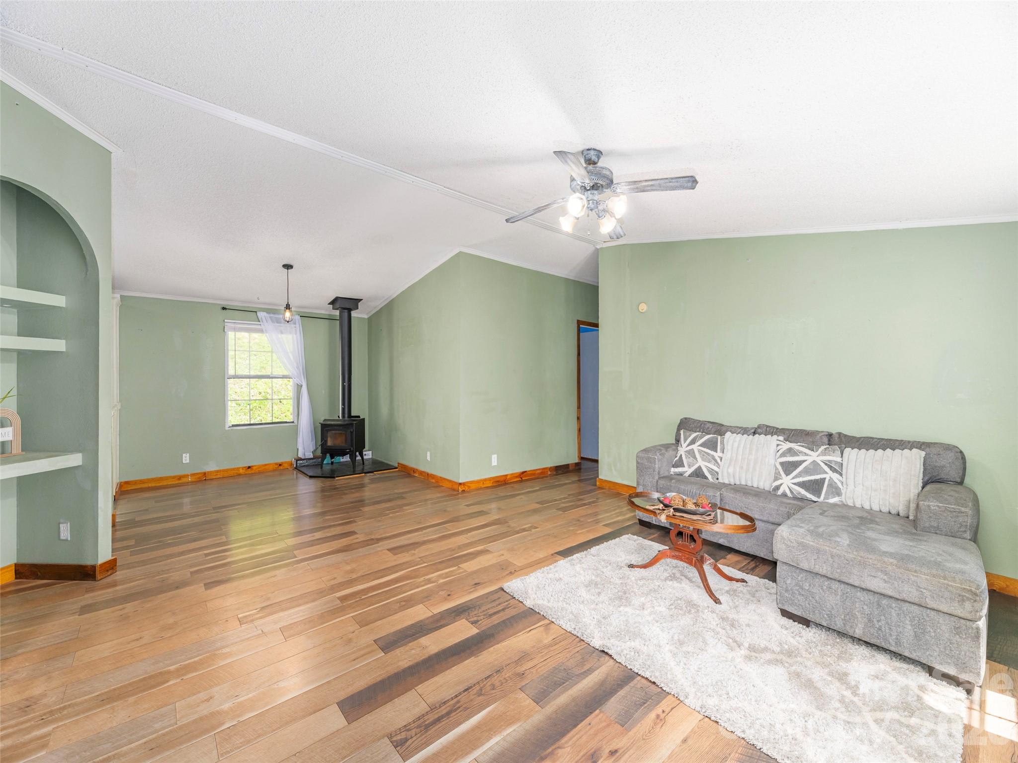 152 Hollon Cove — Waynesville