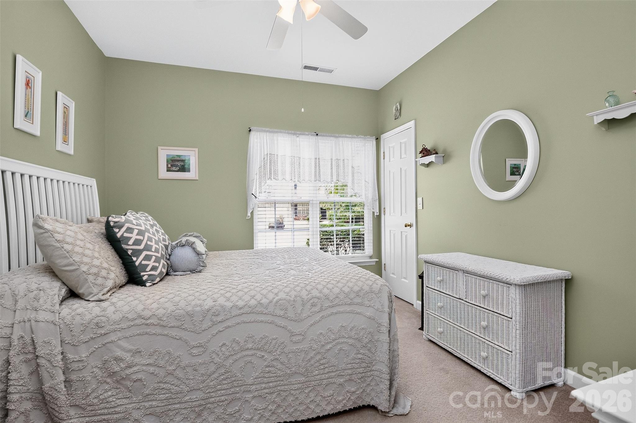 8413 Suttonview Drive — Charlotte