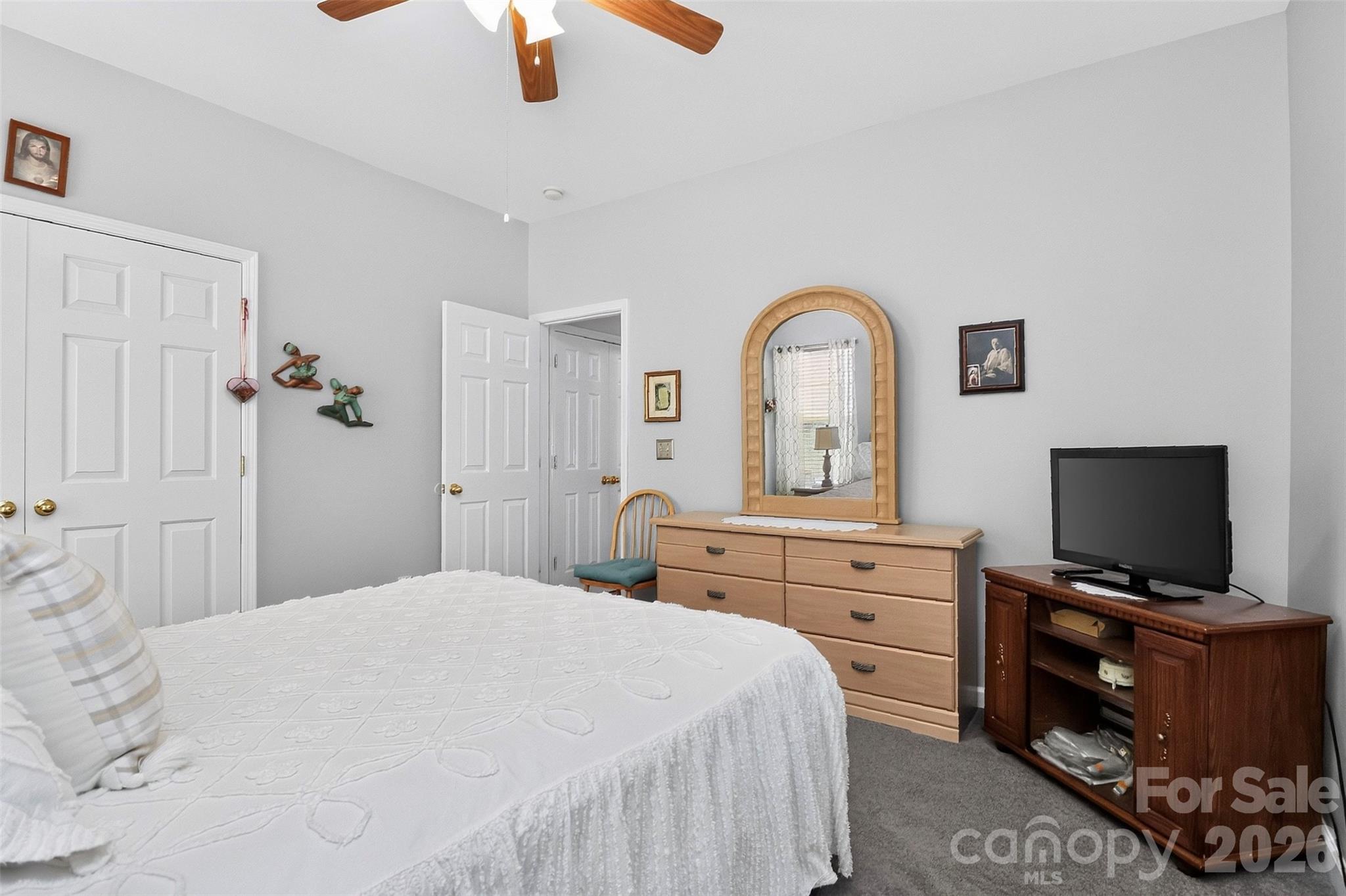 8413 Suttonview Drive — Charlotte