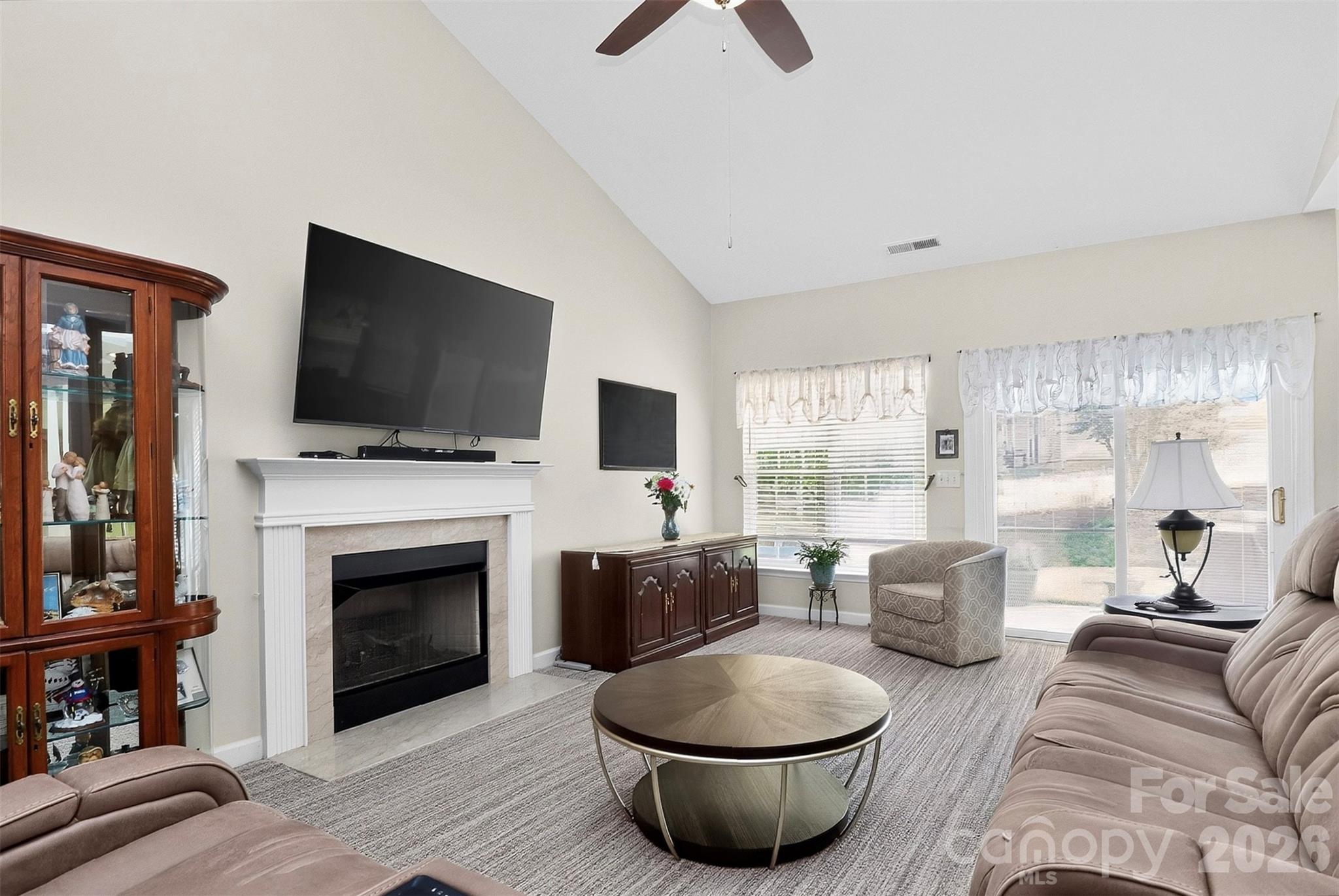8413 Suttonview Drive — Charlotte