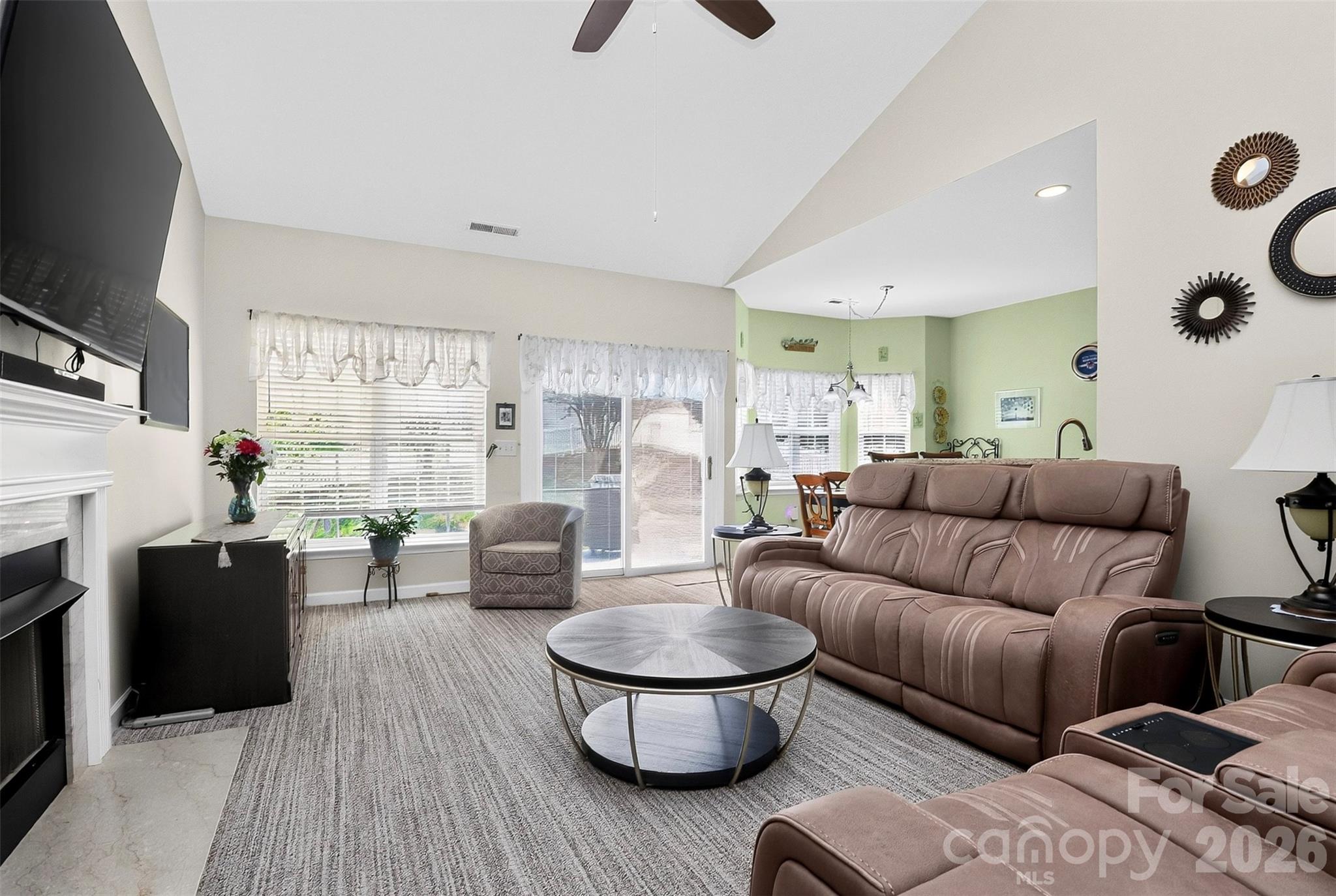 8413 Suttonview Drive — Charlotte