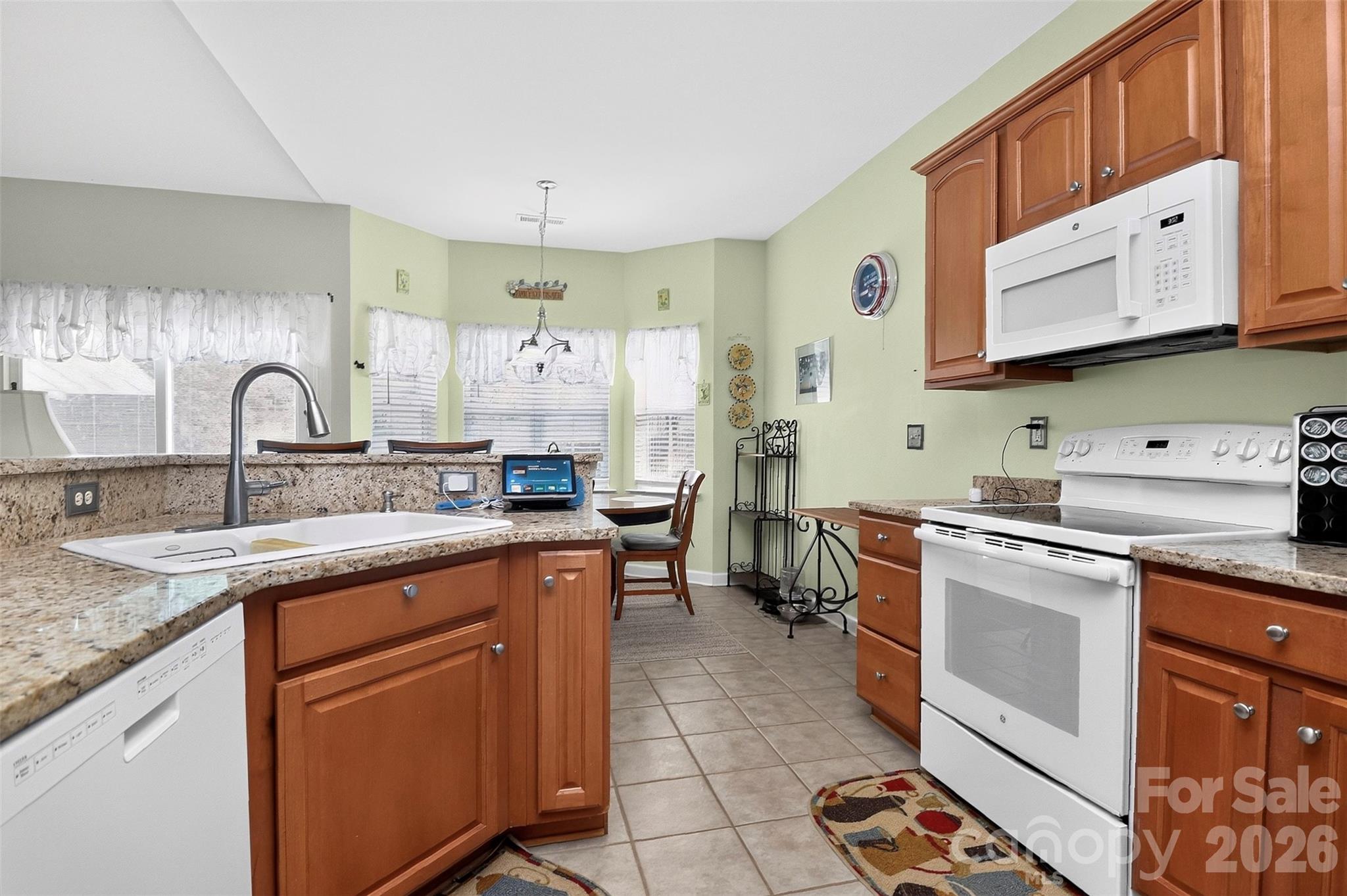 8413 Suttonview Drive — Charlotte